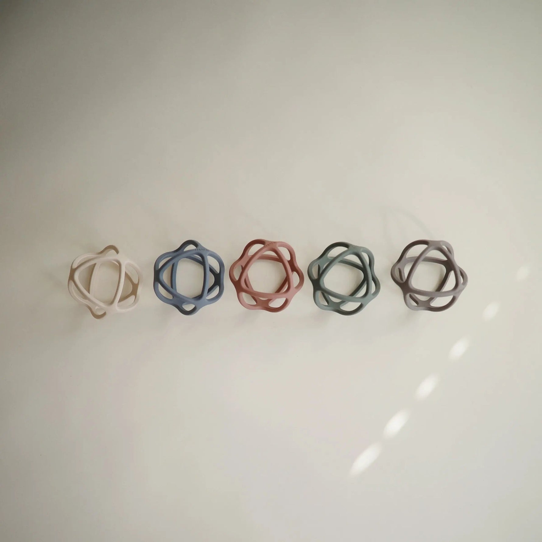 Mushie Ball Teether - 