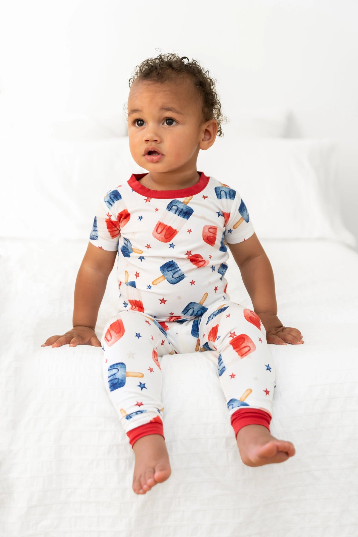 Hugga Babies Bamboo Two Piece Toddler Pajama Set Red White And Snooze Short Sleeve - 