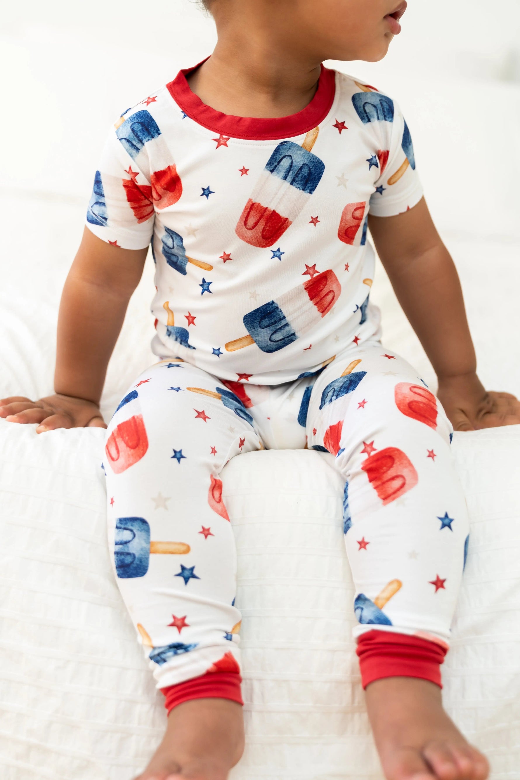 Hugga Babies Bamboo Two Piece Toddler Pajama Set Red White And Snooze Short Sleeve - 