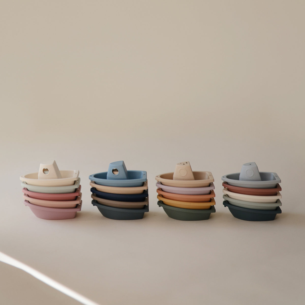 Mushie Bath Boats