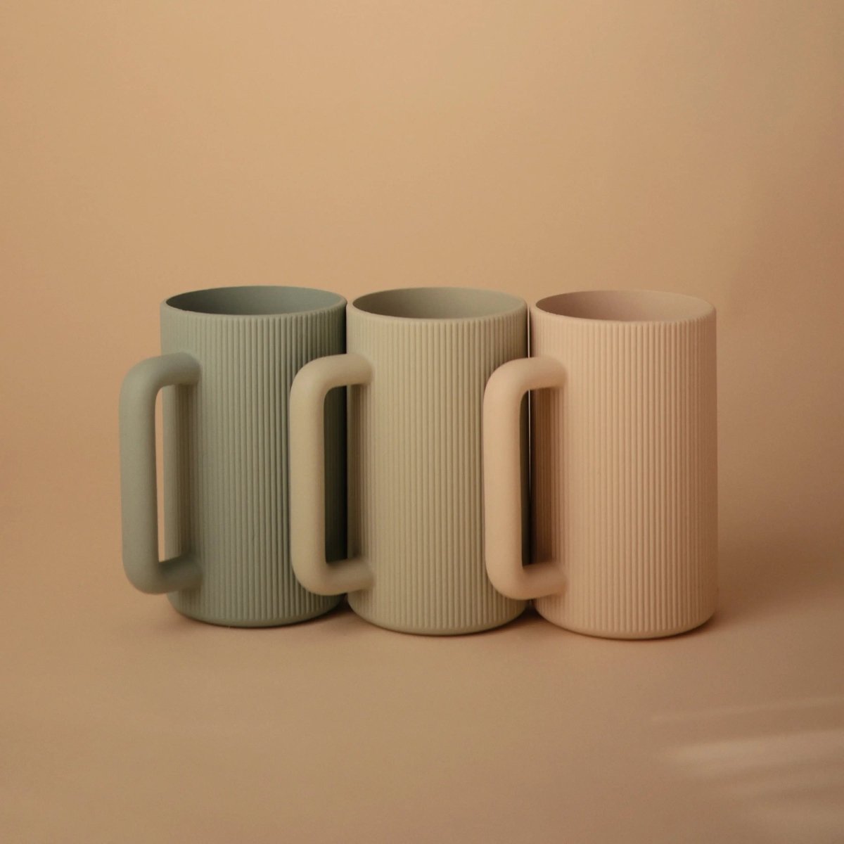 Mushie Bath Rinse Cup for Kids with Textured Grip and Controlled Water Stream - 