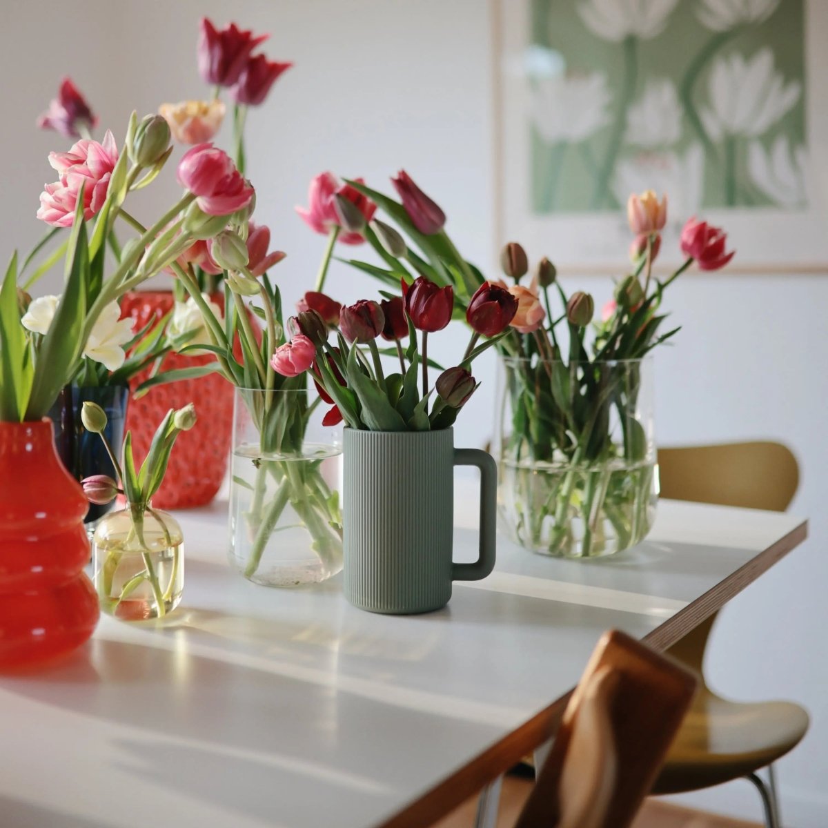 Mushie Bath Rinse Cup for Kids with Textured Grip and Controlled Water Stream - 