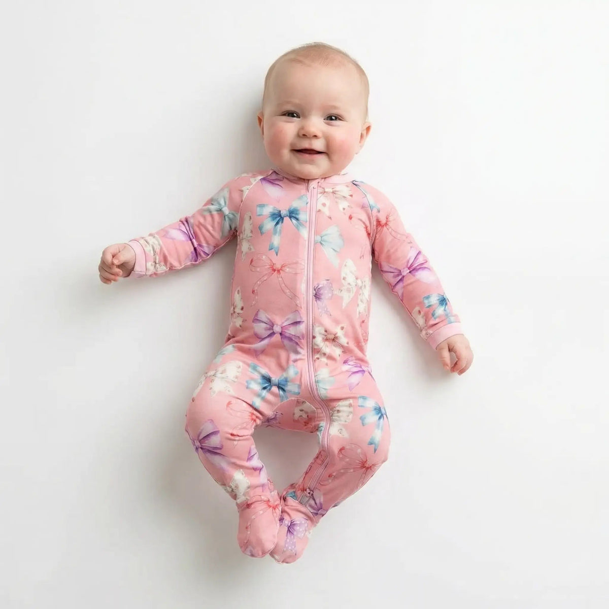 Bestaroo Bestaroo Bamboo Bow Print Baby Footie With 2 Way Zipper And Mittens - 