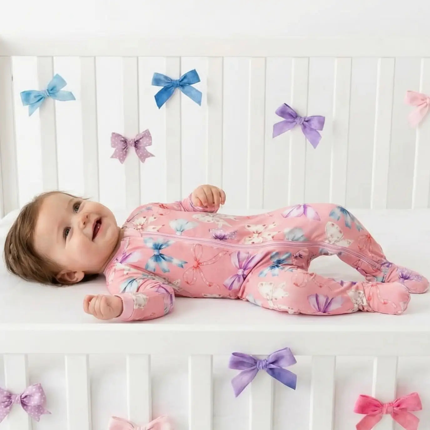 Bestaroo Bestaroo Bamboo Bow Print Baby Footie With 2 Way Zipper And Mittens - 