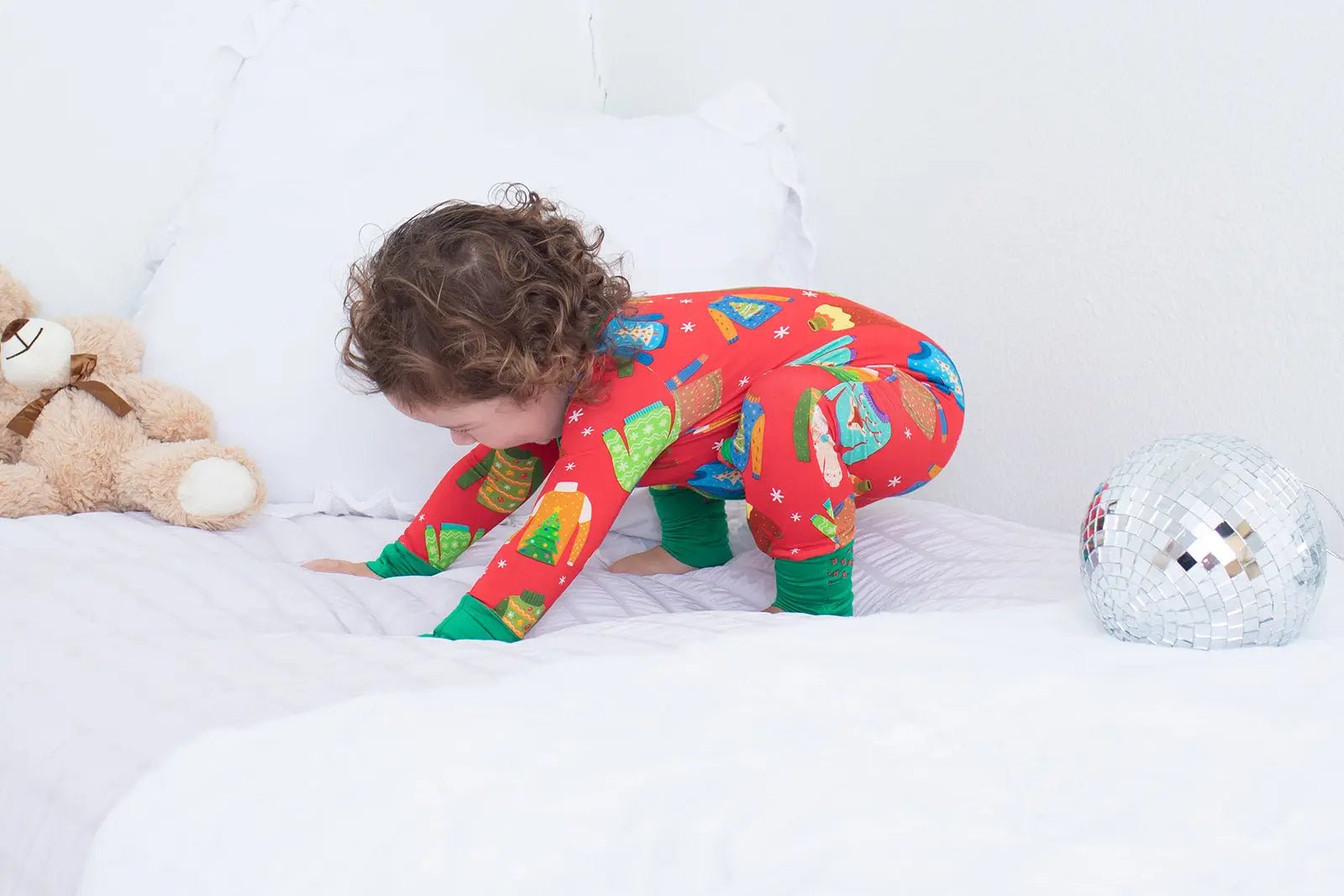 Bestaroo Bestaroo Bamboo Viscose Convertible Baby Coverall With Grippy Feet 2 Way Zipper - 
