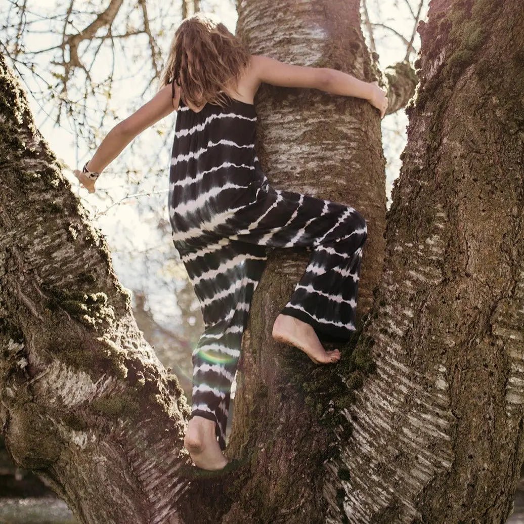 Bestaroo Bestaroo Charcoal Tie Dye Jumpsuit For Kids With Pockets And Adjustable Straps - 