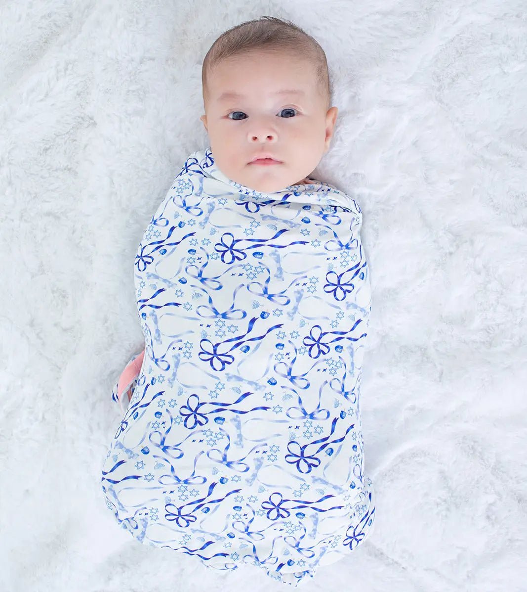 Bestaroo Bestaroo Dreidel Bows Swaddle Multipurpose Baby Blanket Stroller Cover - 