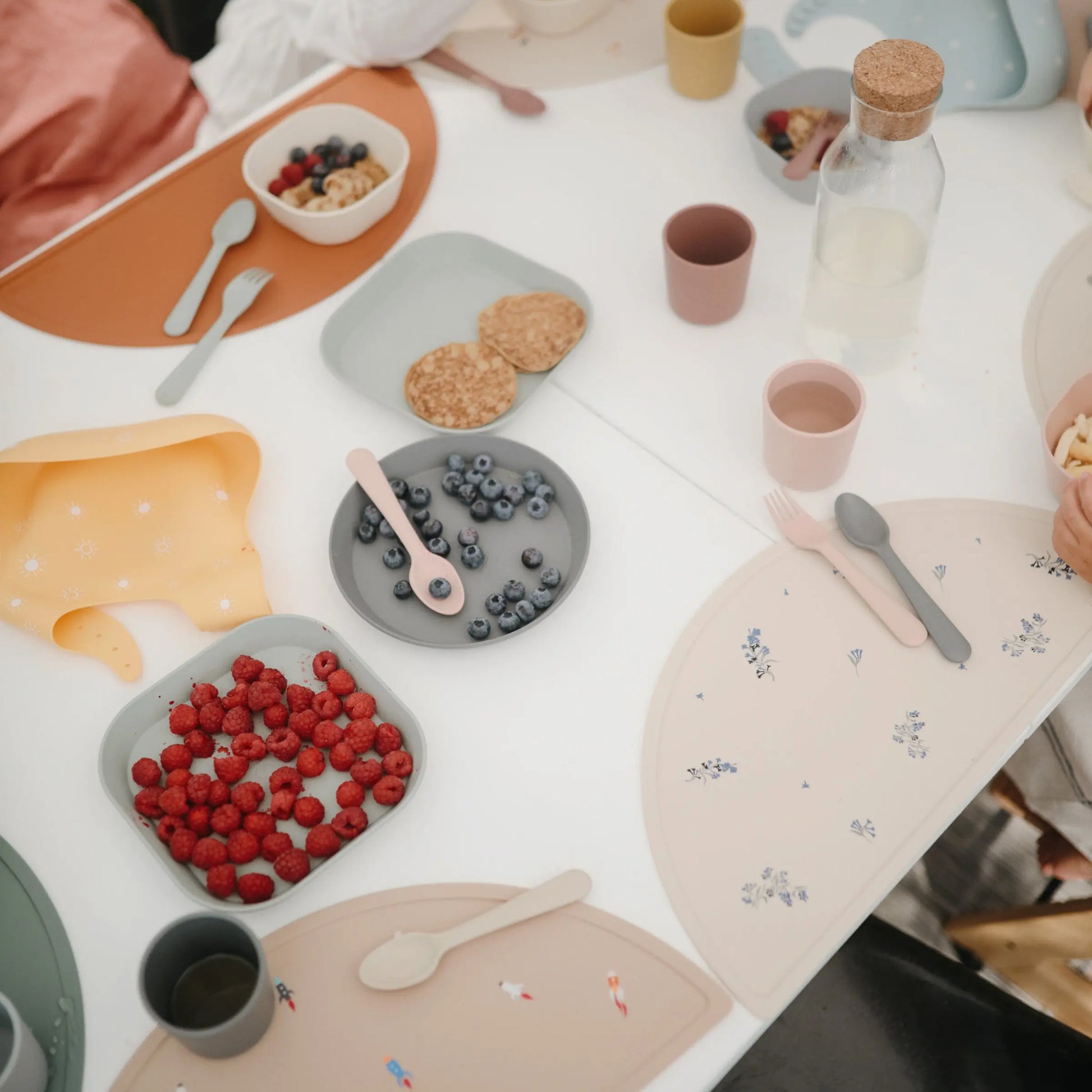 Square Dinnerware Plates for Babies BPA-Free Plastic Microwave and Dishwasher Safe Made in Denmark Mushie