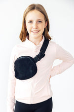 Mila & Rose ® Black Fleece Belt Bag - 
