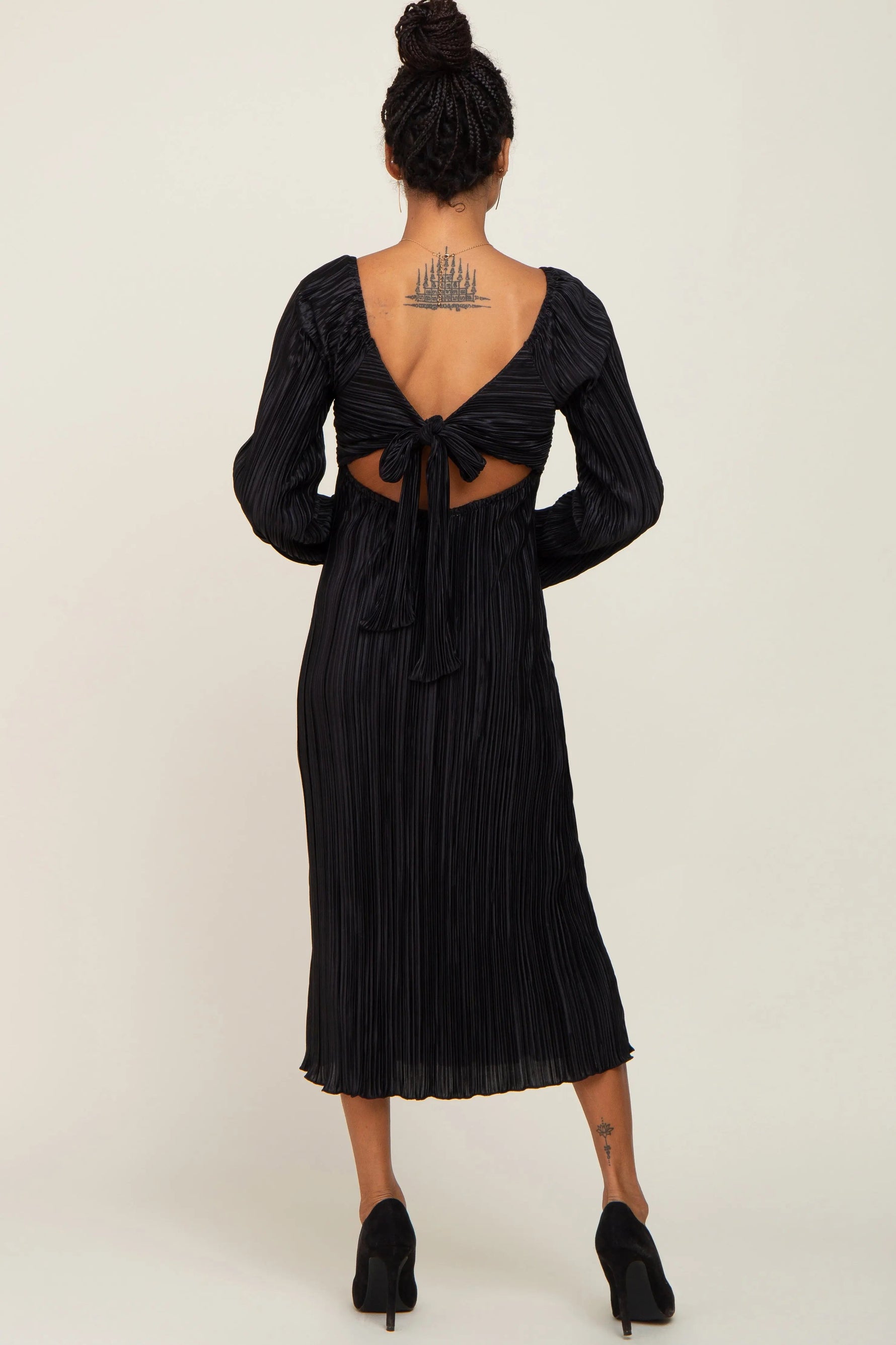 PinkBlush Black Pleated Front Cutout Back Tie Midi Dress - 
