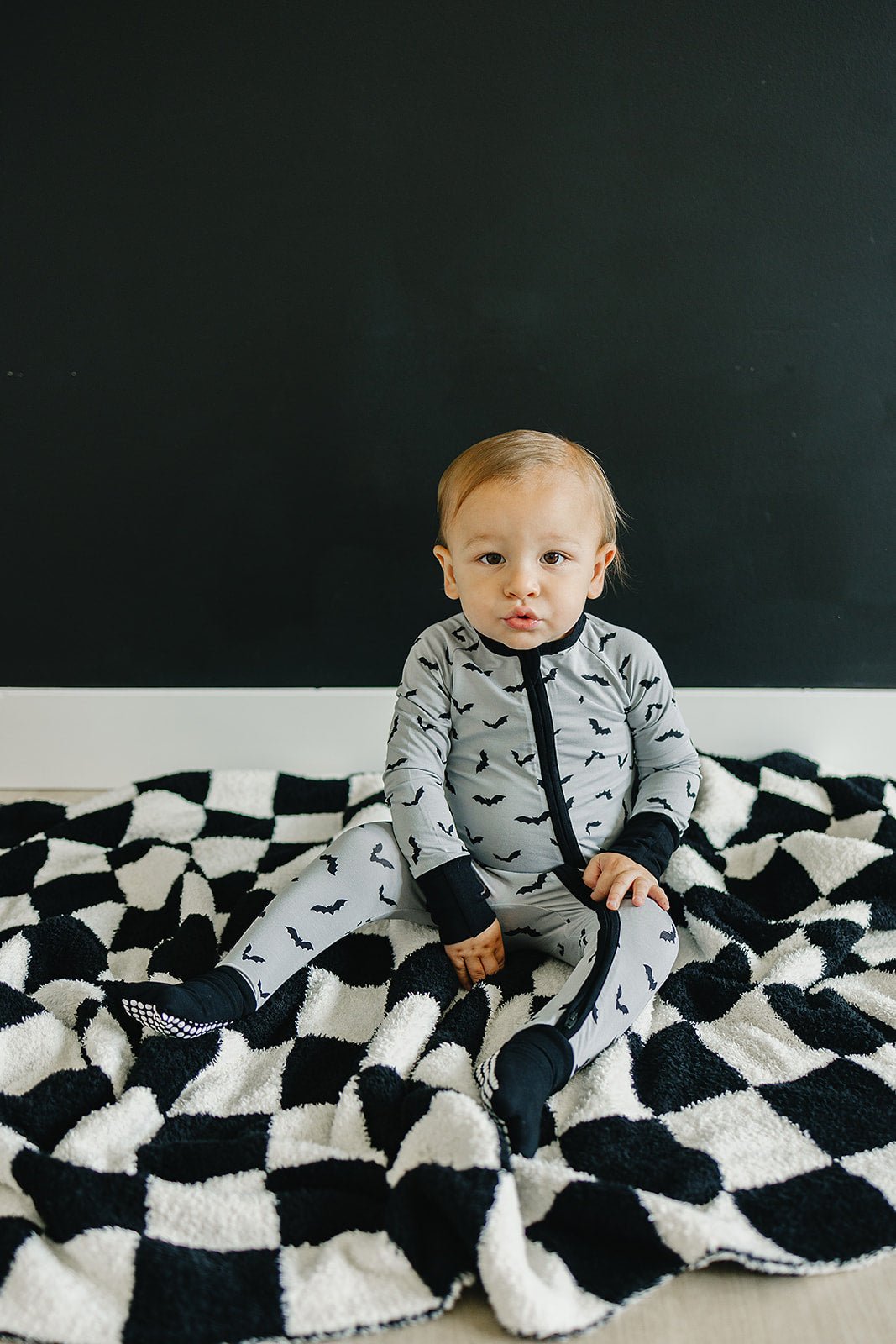 Mebie Baby Black + White Checkered Plush Blanket - 