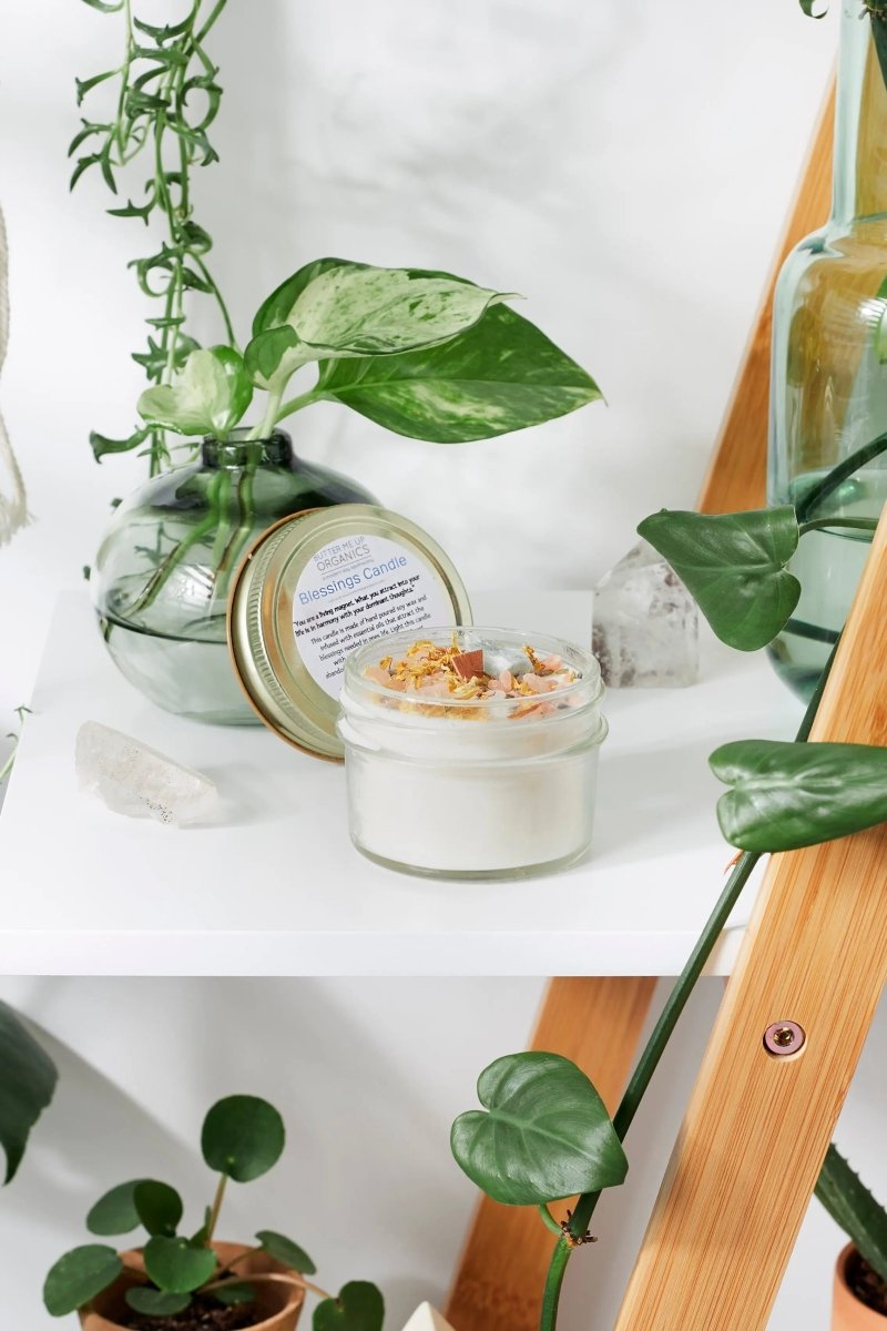 Blessings Intention Candle with Crystals and Essential Oils for Positive Vibes - Everetts Place