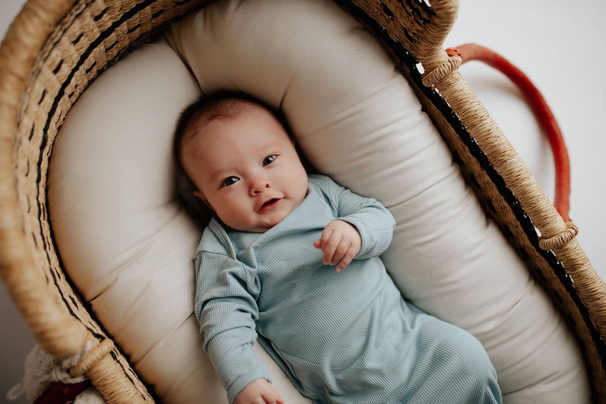 Three Little Tots Blue Bird Ribbed Knotted Newborn Gown - 