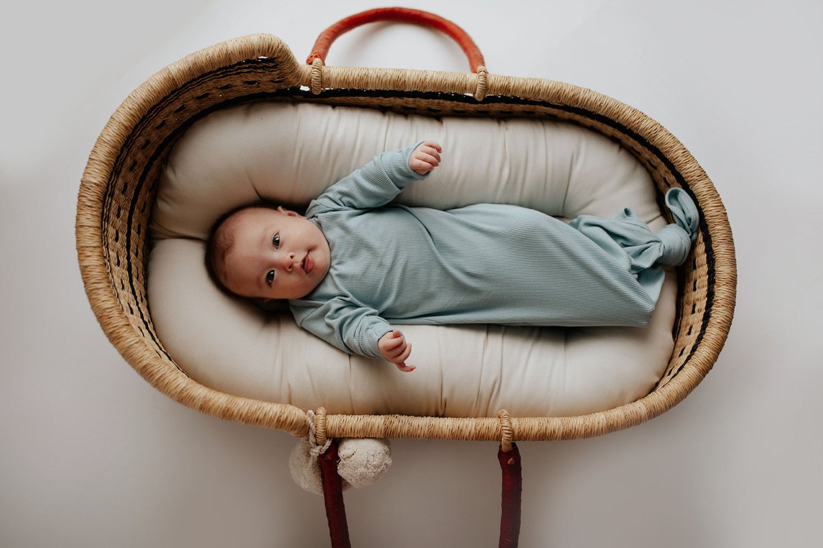 Three Little Tots Blue Bird Ribbed Knotted Newborn Gown - 