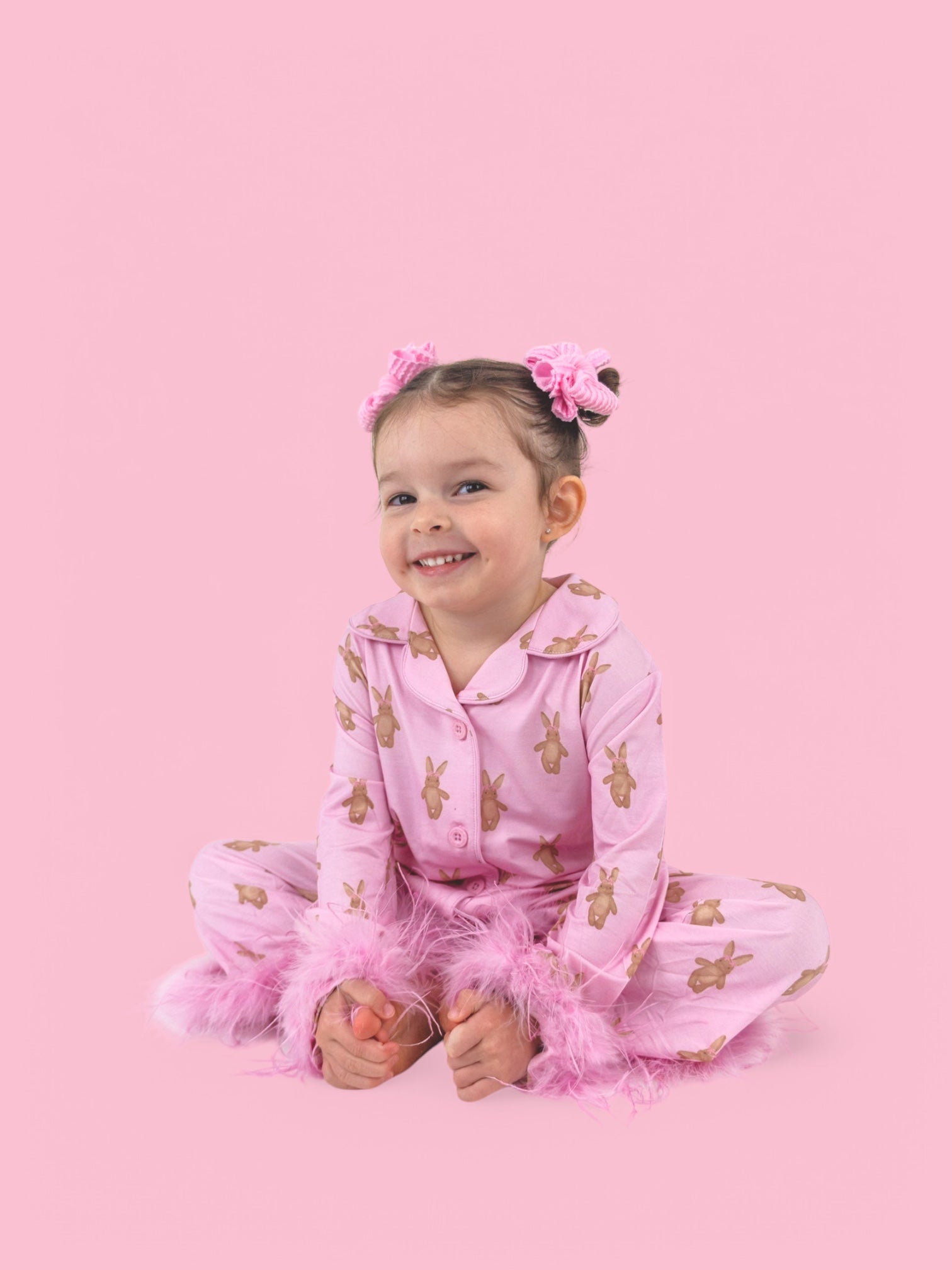 DREAM BIG LITTLE CO BLUSHIN' BUNNIES GIRL'S FLARE FEATHERED DREAM SETEveretts Place