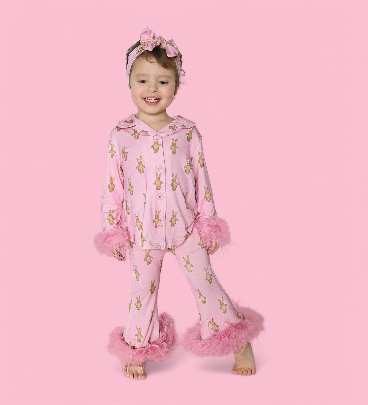 DREAM BIG LITTLE CO BLUSHIN' BUNNIES GIRL'S FLARE FEATHERED DREAM SETEveretts Place