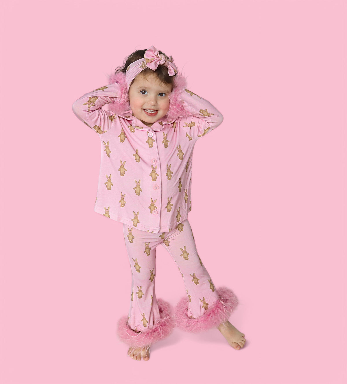 DREAM BIG LITTLE CO BLUSHIN' BUNNIES GIRL'S FLARE FEATHERED DREAM SETEveretts Place