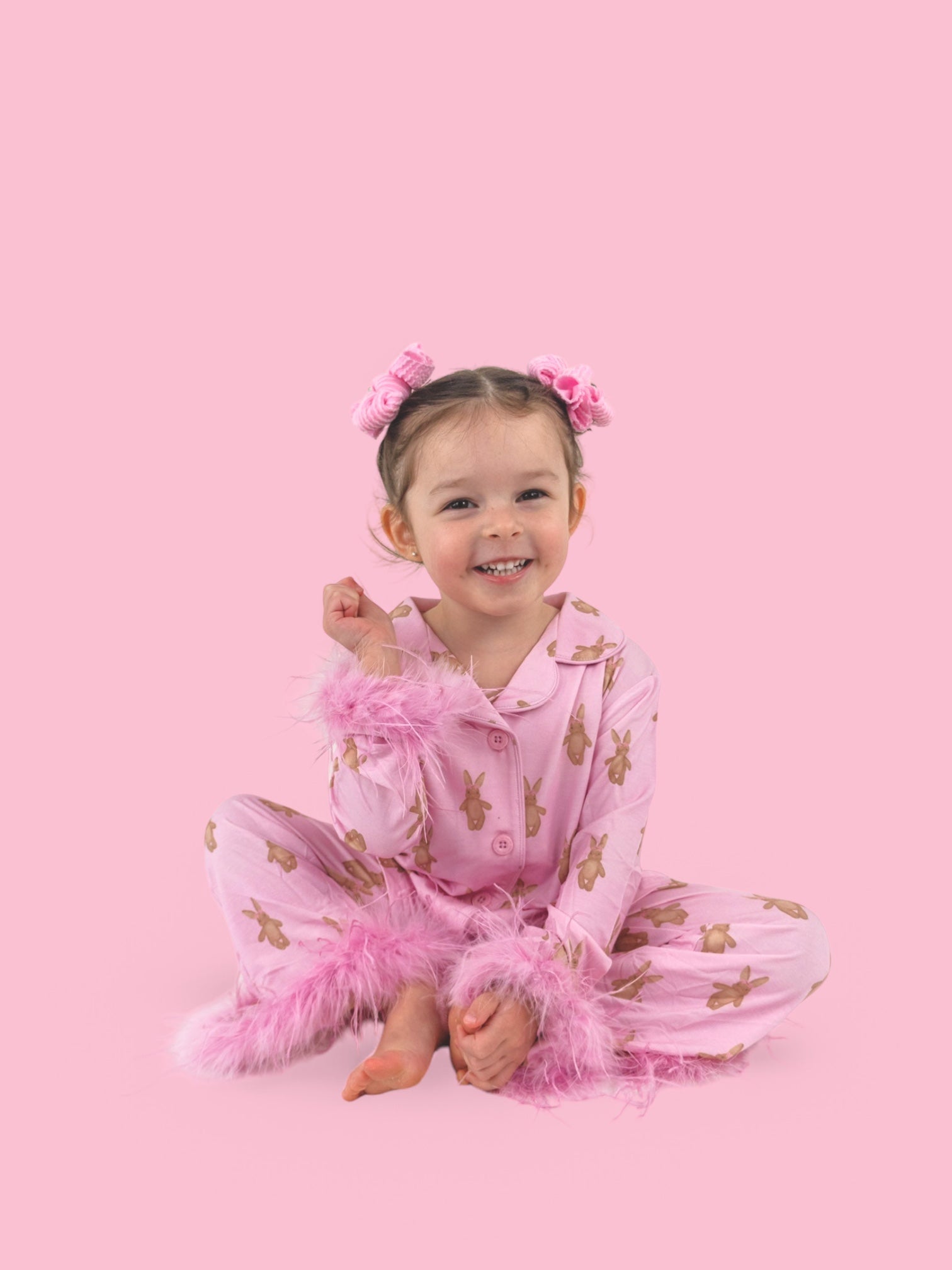 DREAM BIG LITTLE CO BLUSHIN' BUNNIES GIRL'S FLARE FEATHERED DREAM SETEveretts Place