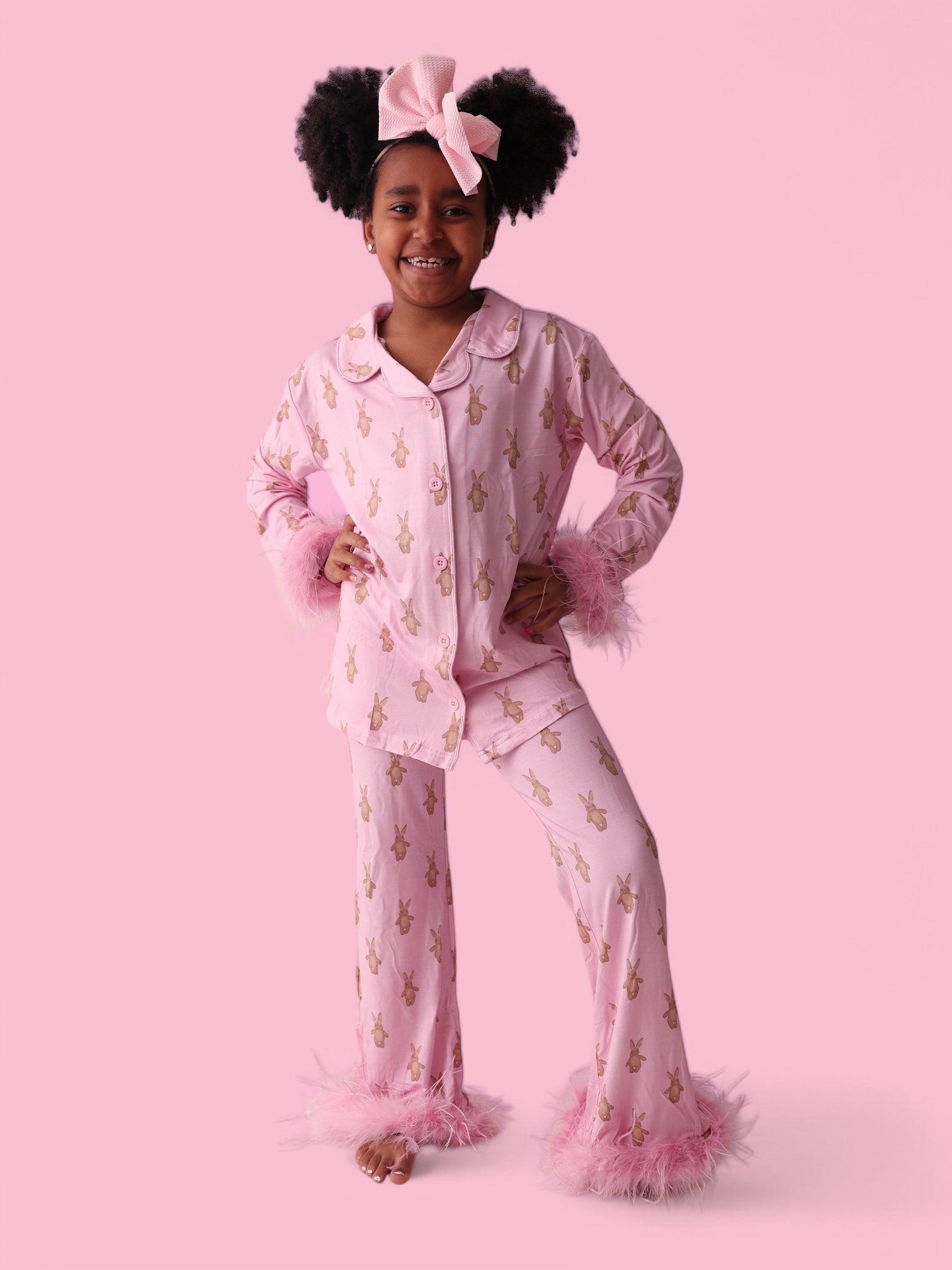 DREAM BIG LITTLE CO BLUSHIN' BUNNIES GIRL'S FLARE FEATHERED DREAM SETEveretts Place
