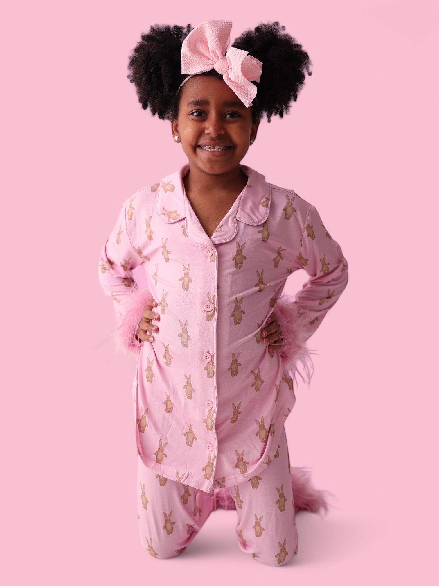 DREAM BIG LITTLE CO BLUSHIN' BUNNIES GIRL'S FLARE FEATHERED DREAM SETEveretts Place