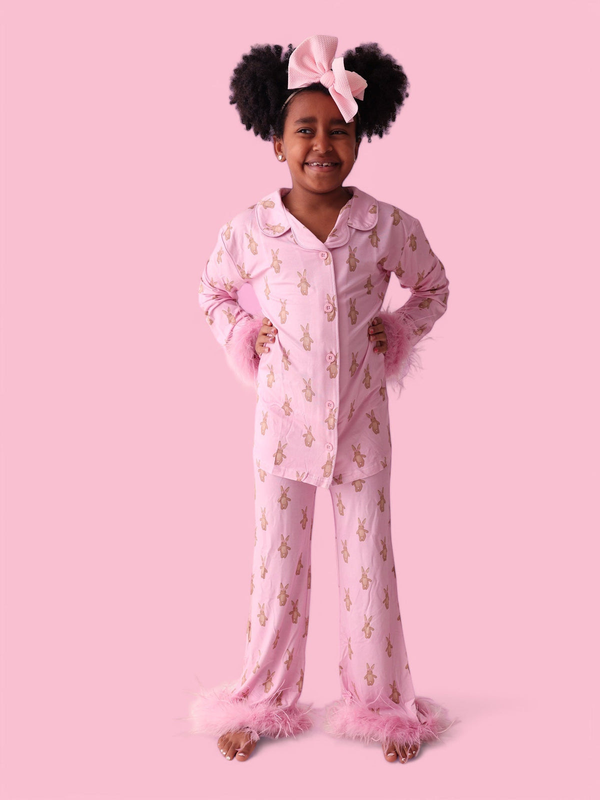 DREAM BIG LITTLE CO BLUSHIN' BUNNIES GIRL'S FLARE FEATHERED DREAM SETEveretts Place