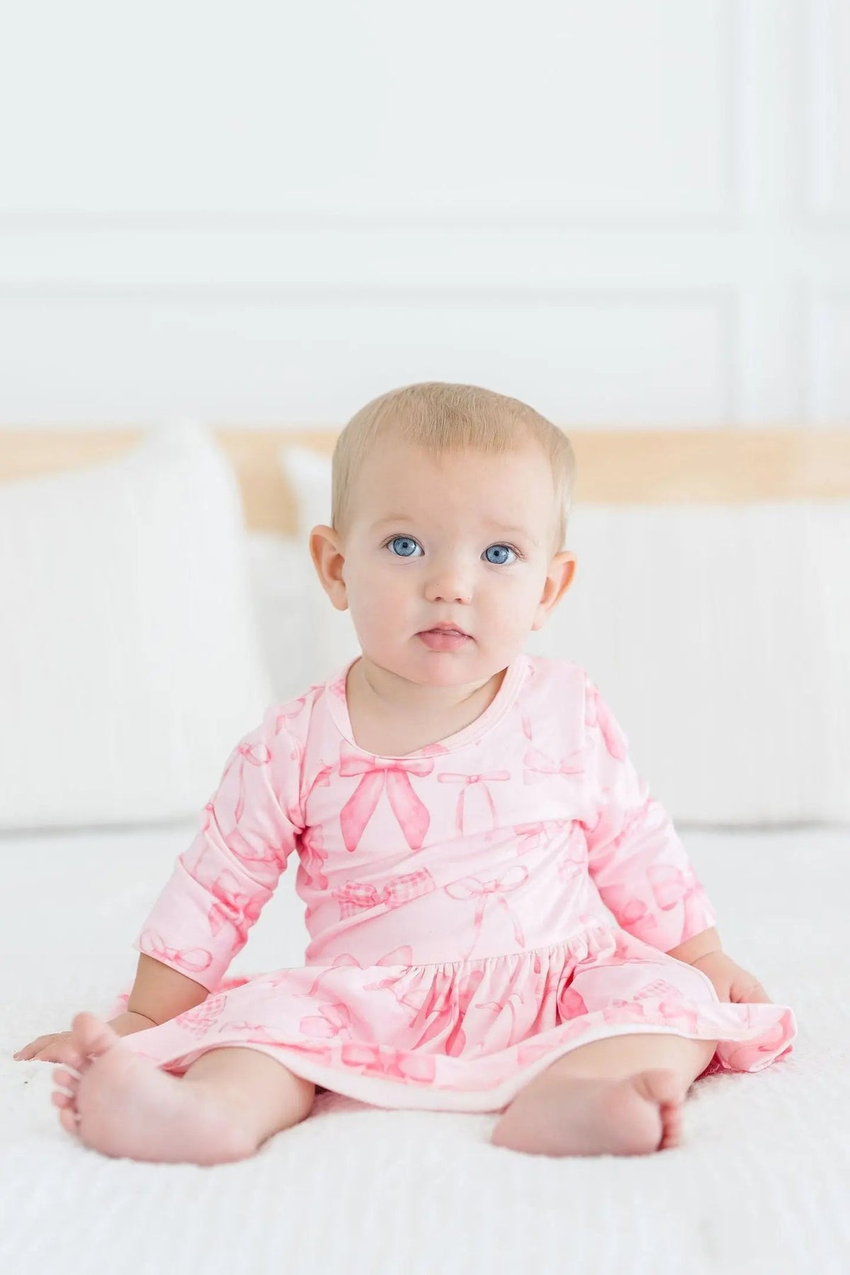 Mila & Rose ® Blushing Bows 3/4 Sleeve Twirl Bodysuit - 