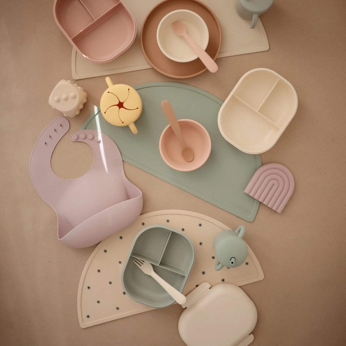 Mushie BPA Free Plastic Lunchbox with Built In Compartments and Locking Utensils - 