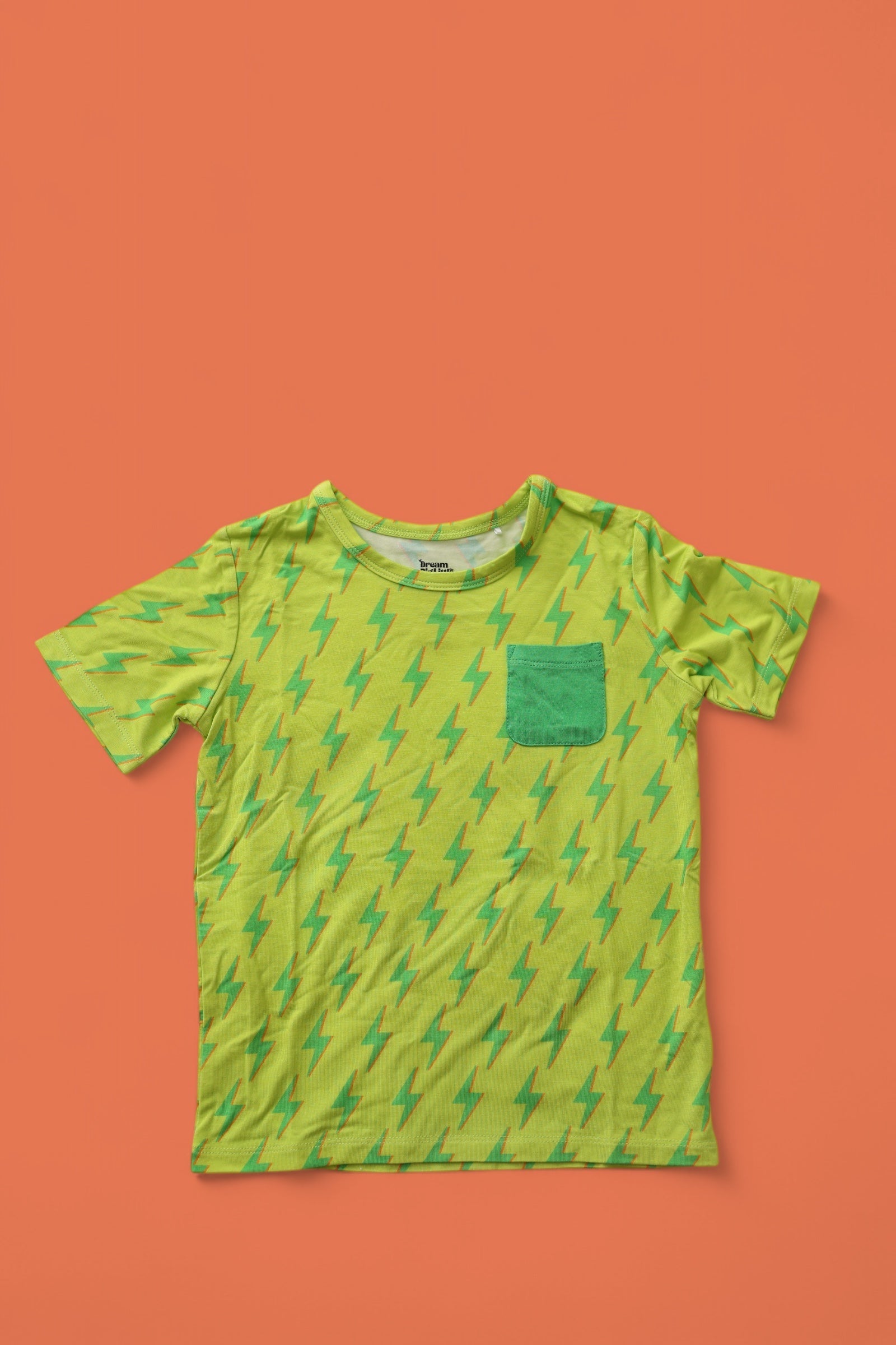 DREAM BIG LITTLE CO BRIGHT BOLTS DREAM POCKET TEEEveretts Place