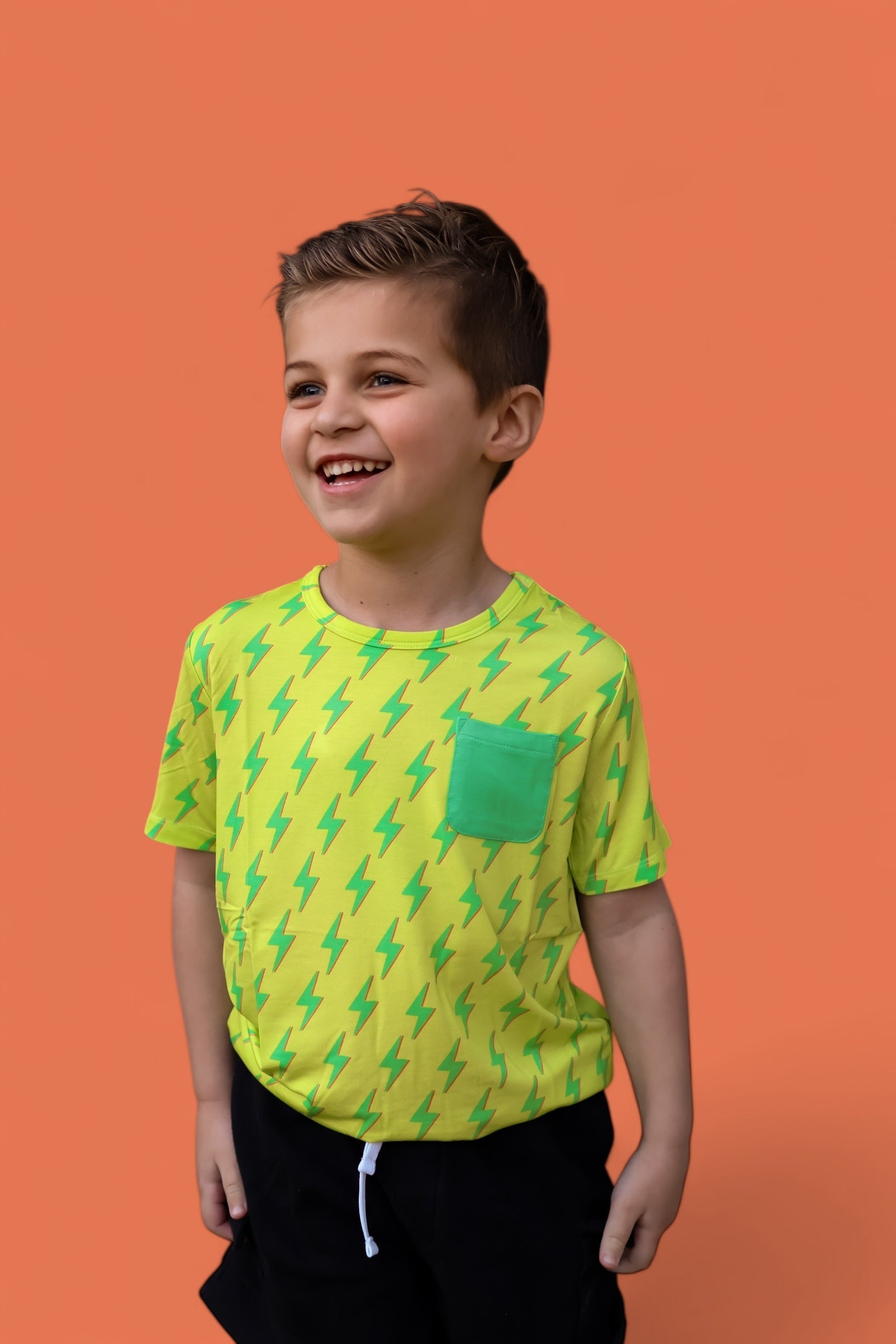 DREAM BIG LITTLE CO BRIGHT BOLTS DREAM POCKET TEEEveretts Place