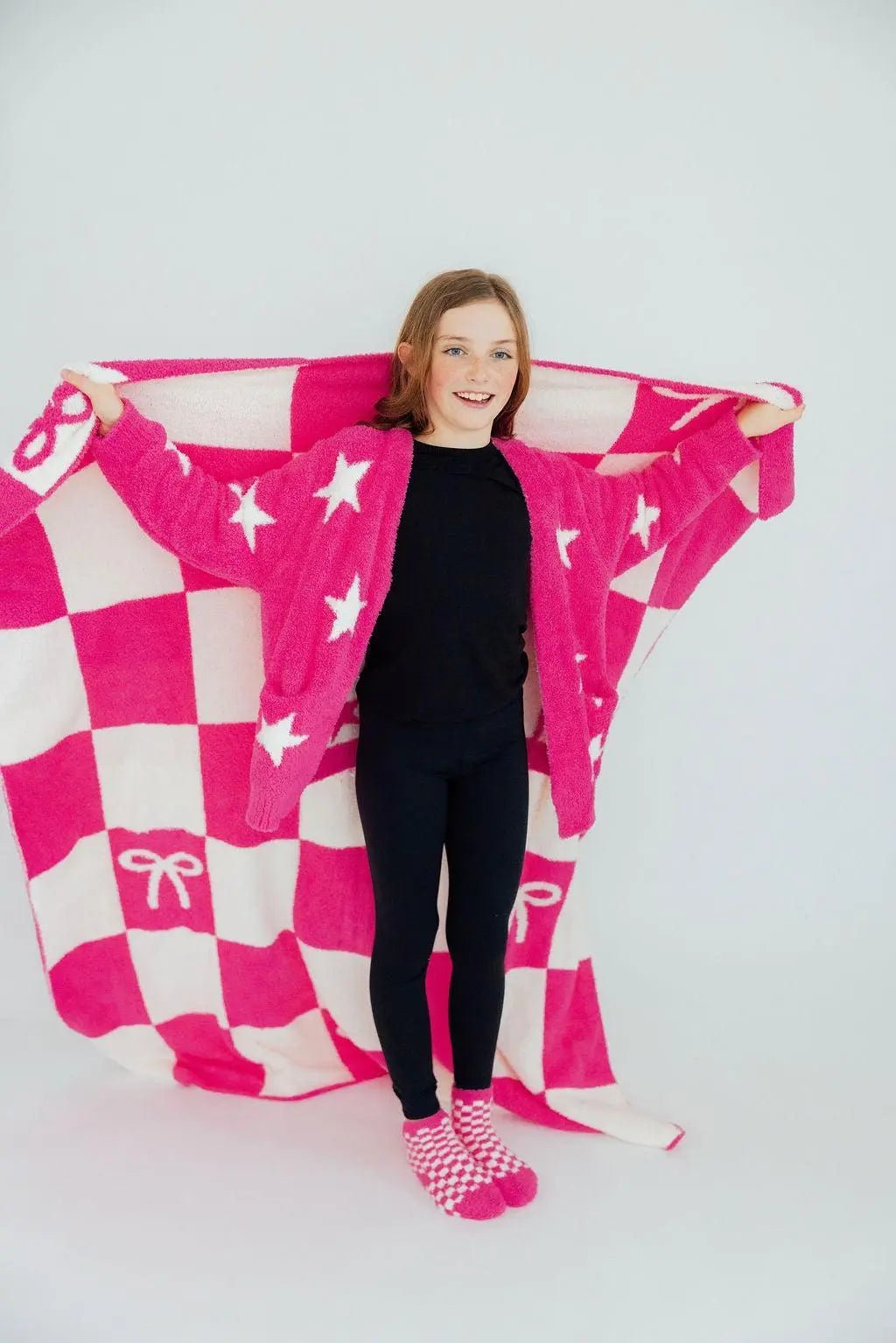 Mila & Rose ® Bright Pink Checker Bow Cozy Blanket - 