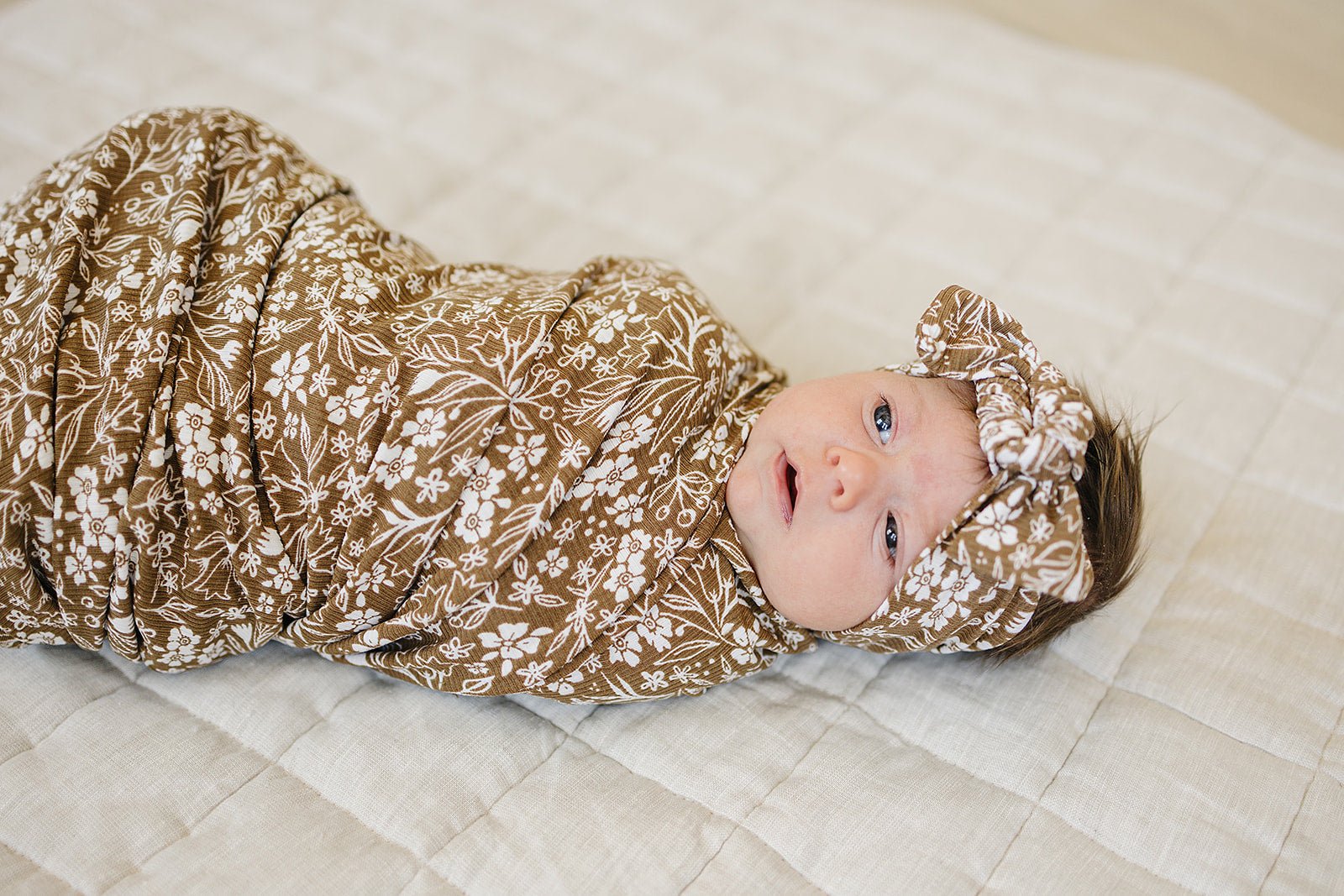 Mebie Baby Brown Floral Ribbed Bamboo Stretch Swaddle - 