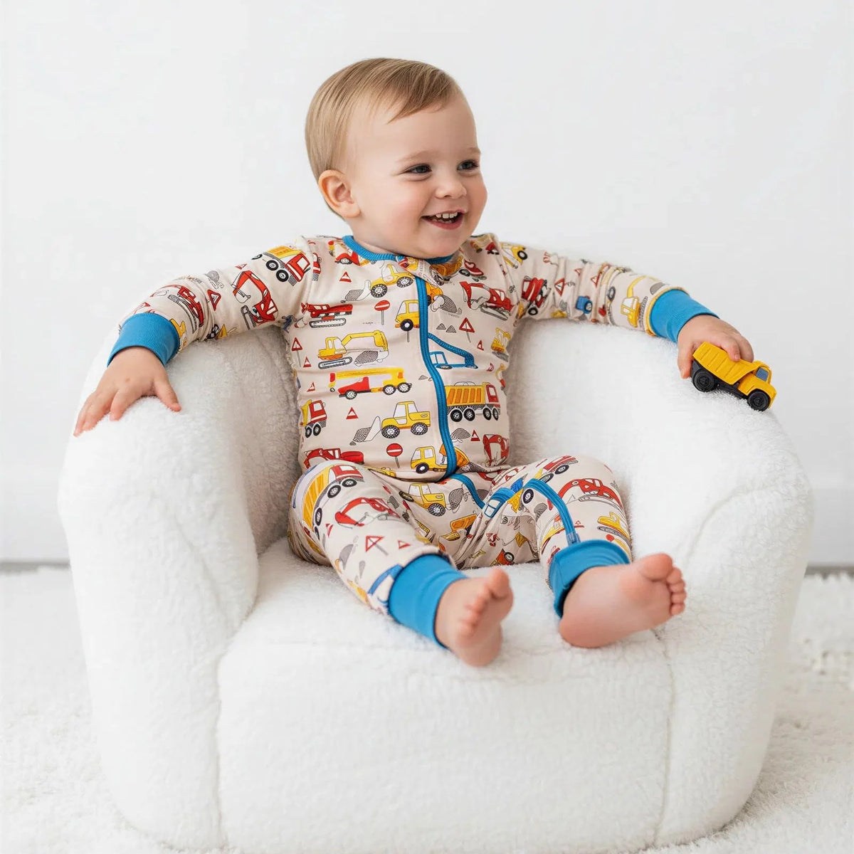 Builders  Convertible Coverall by Bestaroo