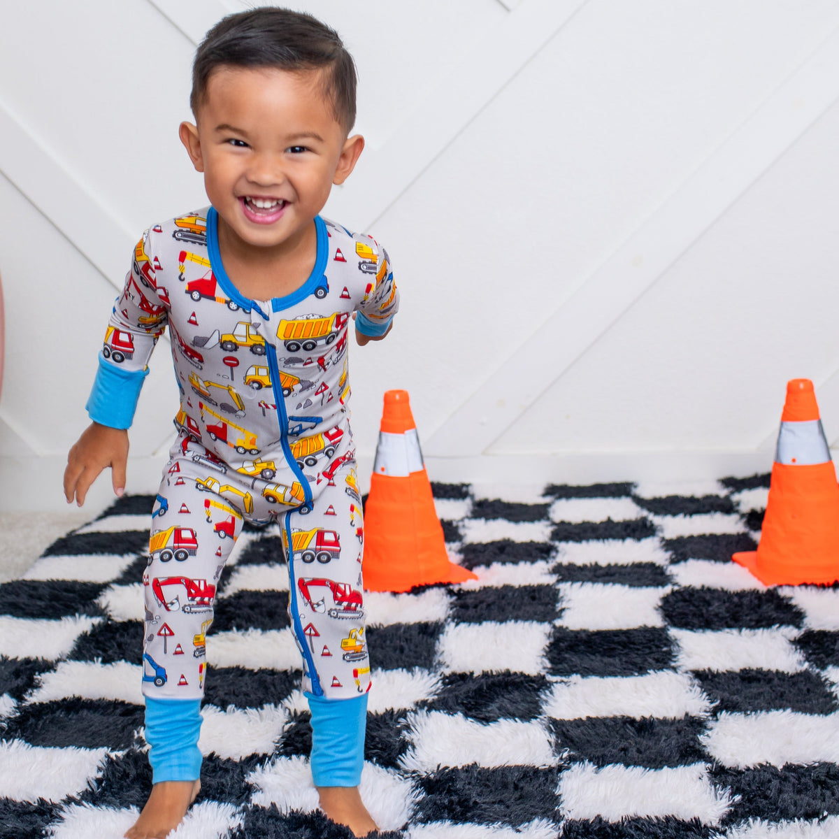 Builders  Convertible Coverall by Bestaroo