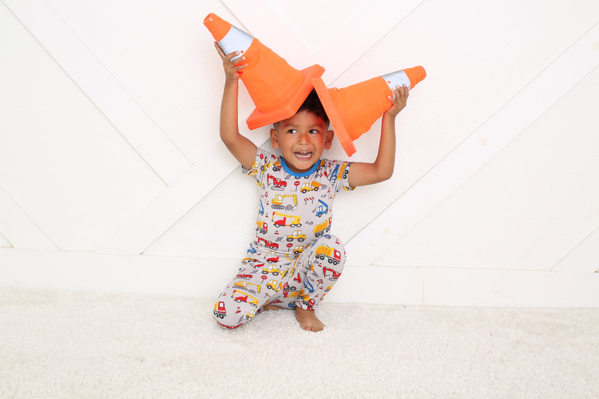 Builders  S/S Pajama by Bestaroo