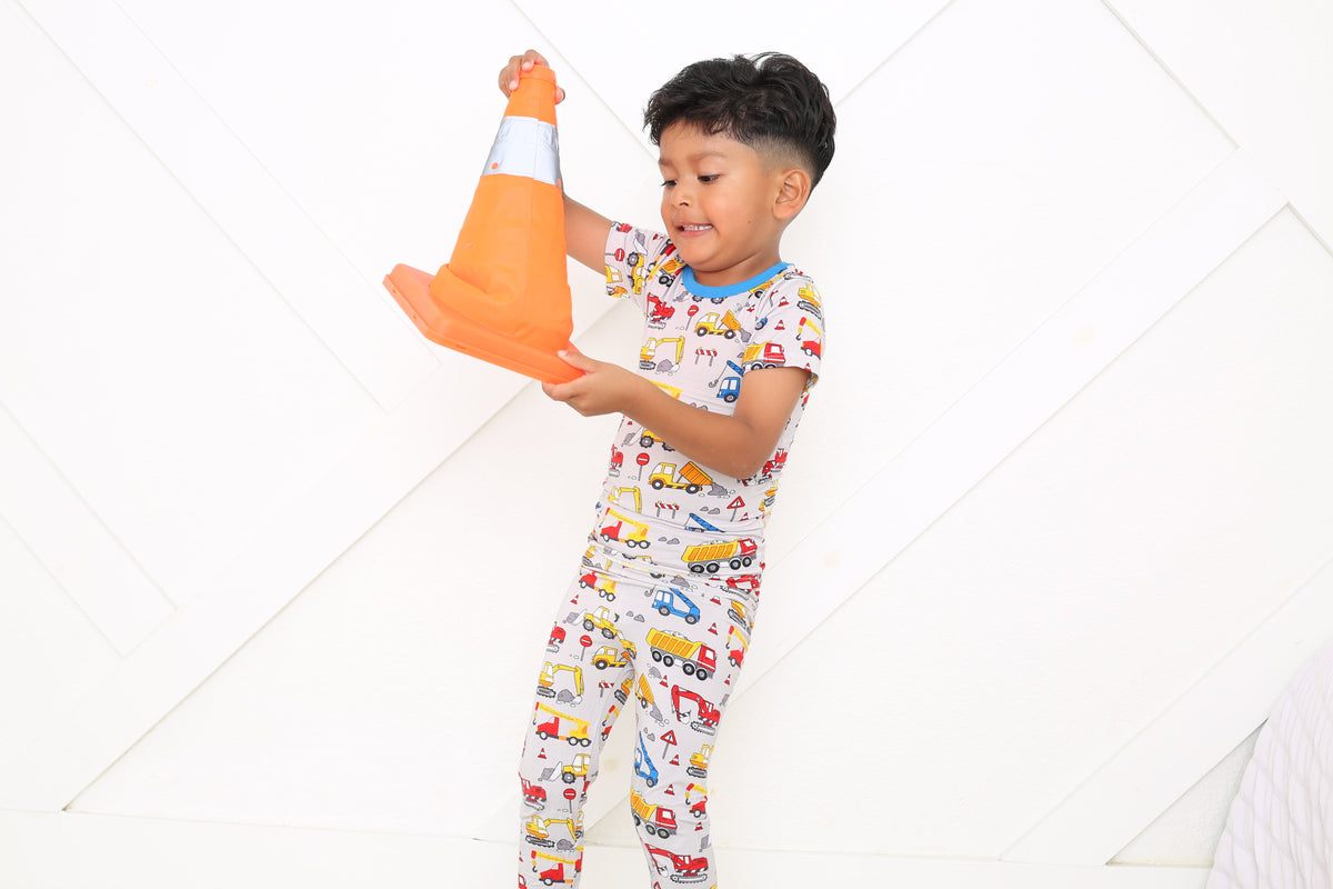 Builders  S/S Pajama by Bestaroo