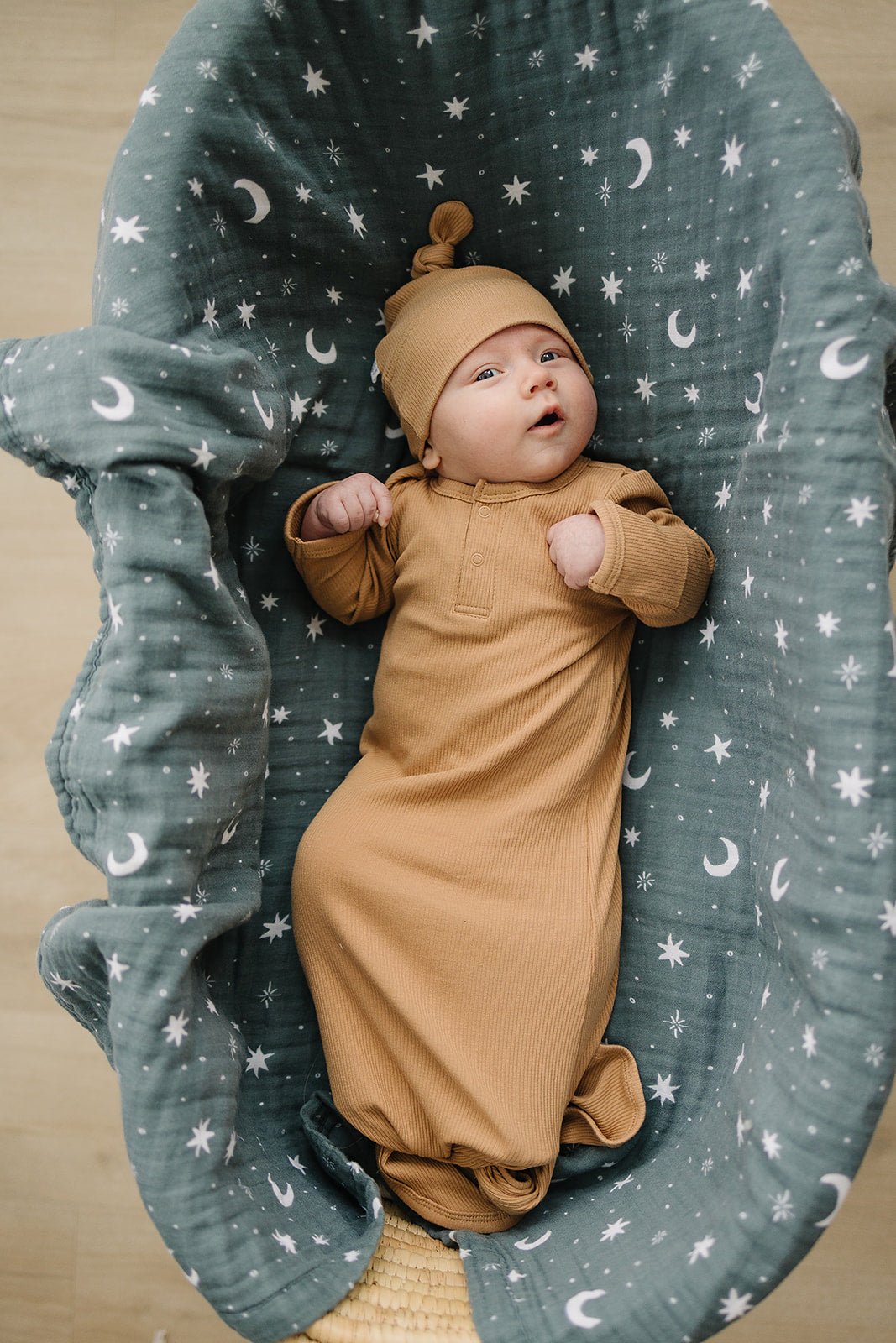 Mebie Baby Cafe Organic Cotton Ribbed Knot Gown for Newborns Size 0 to 3 Mebie Baby - 