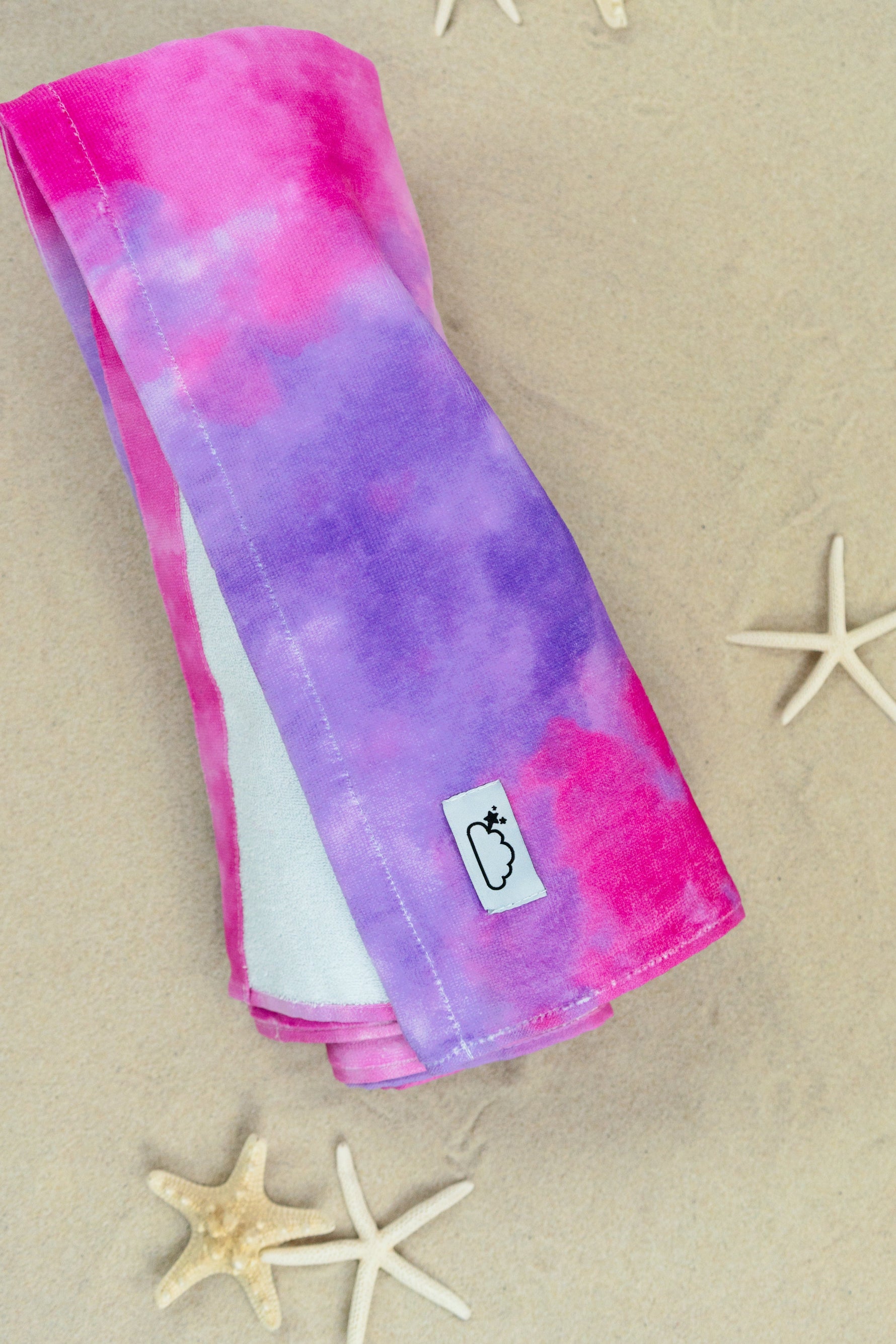 DREAM BIG LITTLE CO Candy Clouds Dream Beach Towel Soft Absorbent 31.5 X 63 InchesEveretts Place