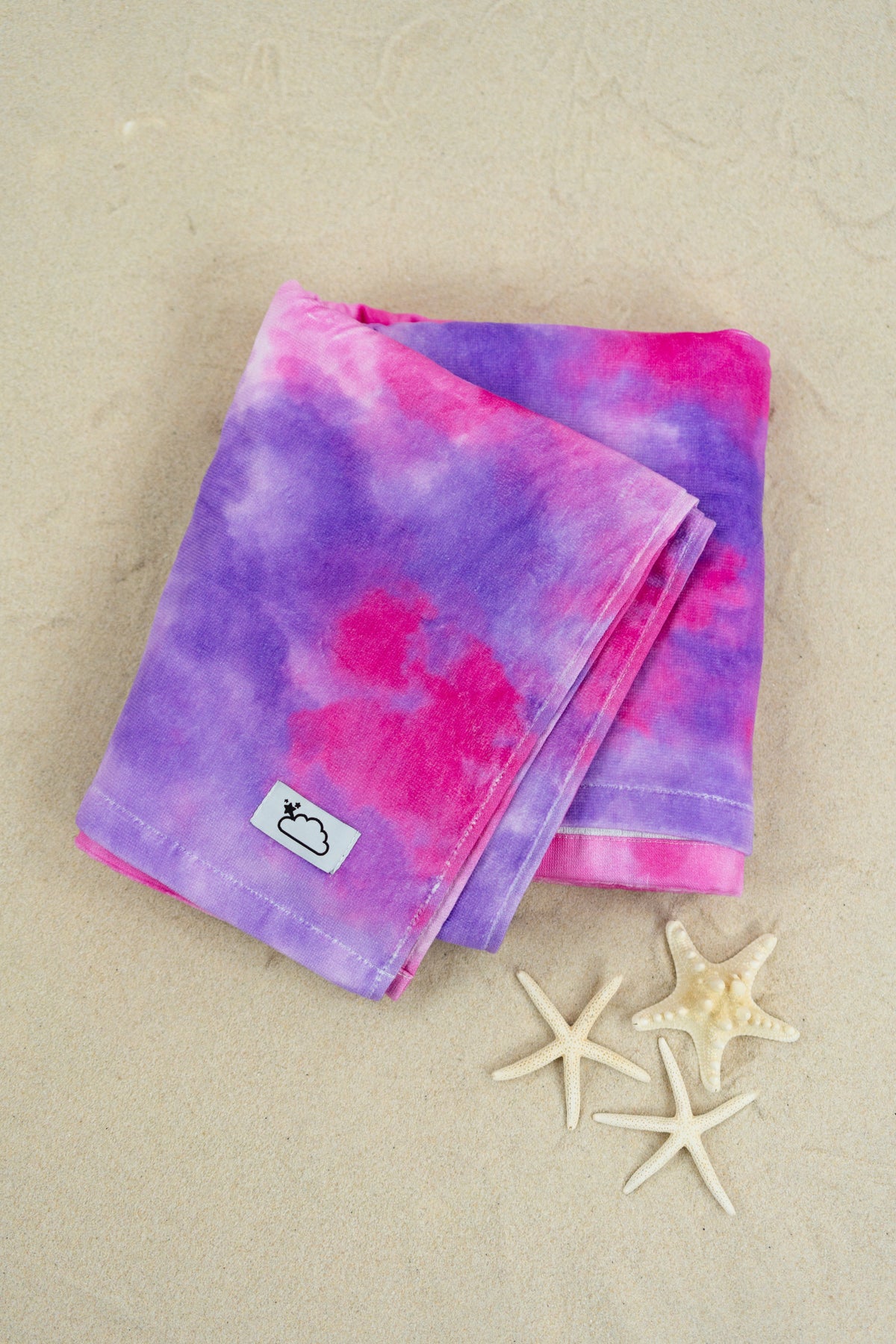 DREAM BIG LITTLE CO Candy Clouds Dream Beach Towel Soft Absorbent 31.5 X 63 InchesEveretts Place