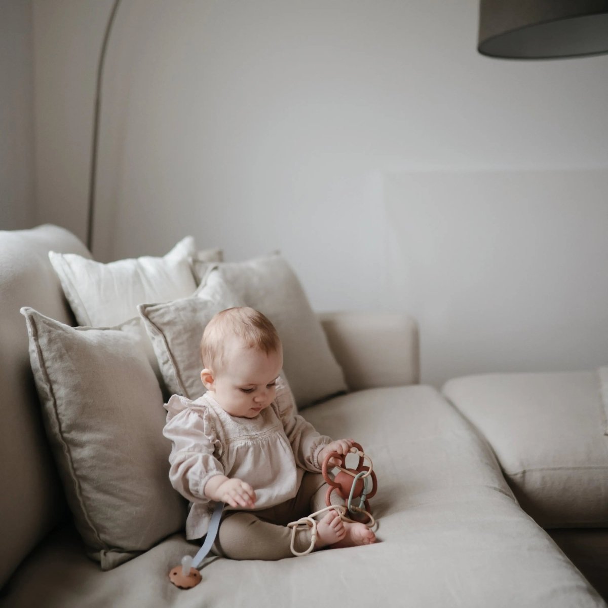 Mushie Chain Link Rings for Strollers and Car Seats Durable Plastic Toy Attachments - Everetts Place Boutique - 