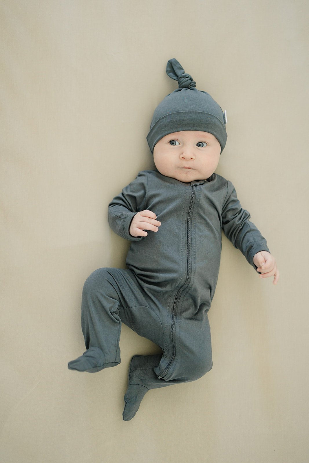 Mebie Baby Charcoal Bamboo Footed Zipper - 