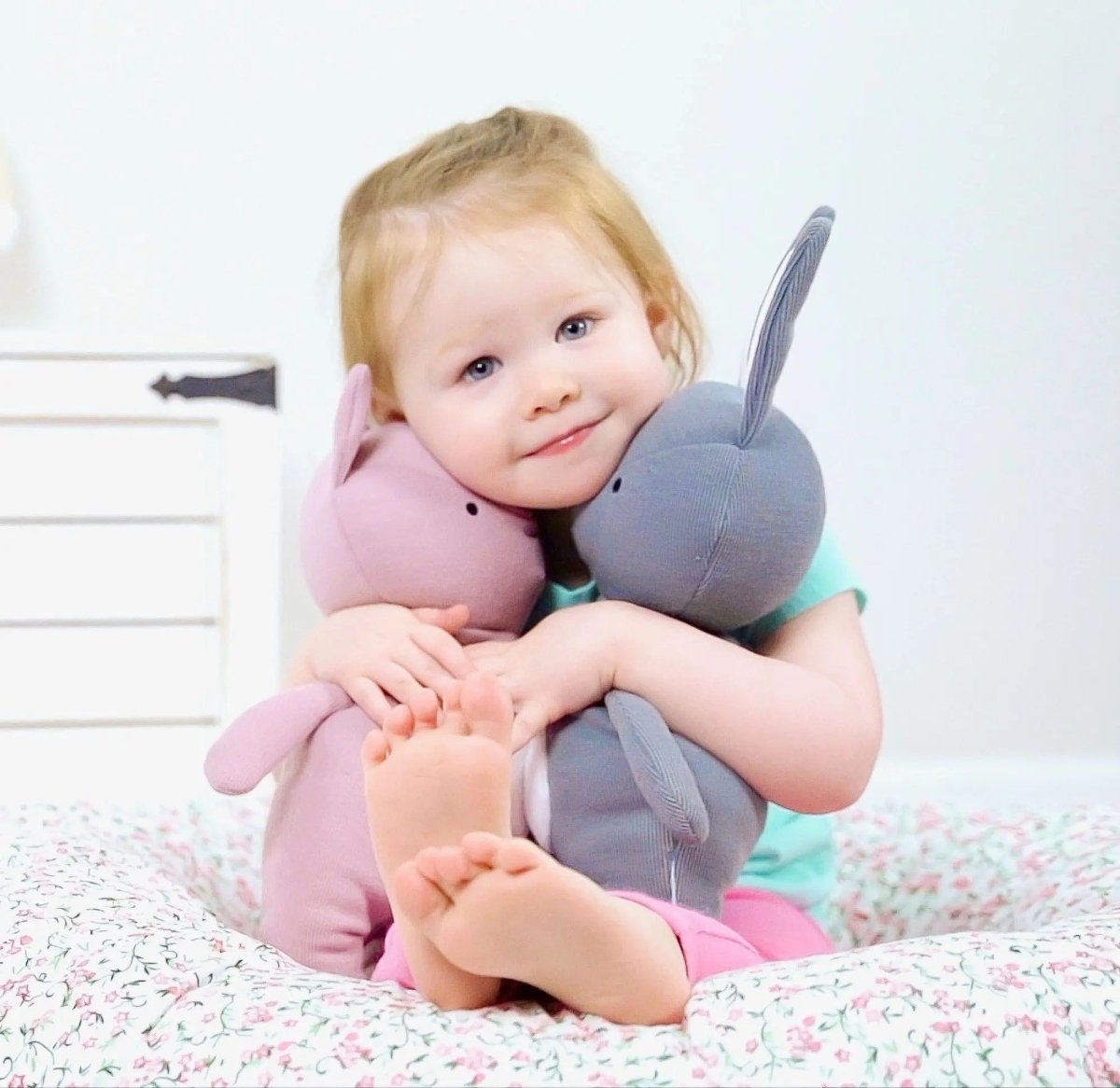 Goosewaddle® | Newborn Baby Blankets Toys Teethers Bibs & More Charming Pink Pig Gift Set with Whimsical Design