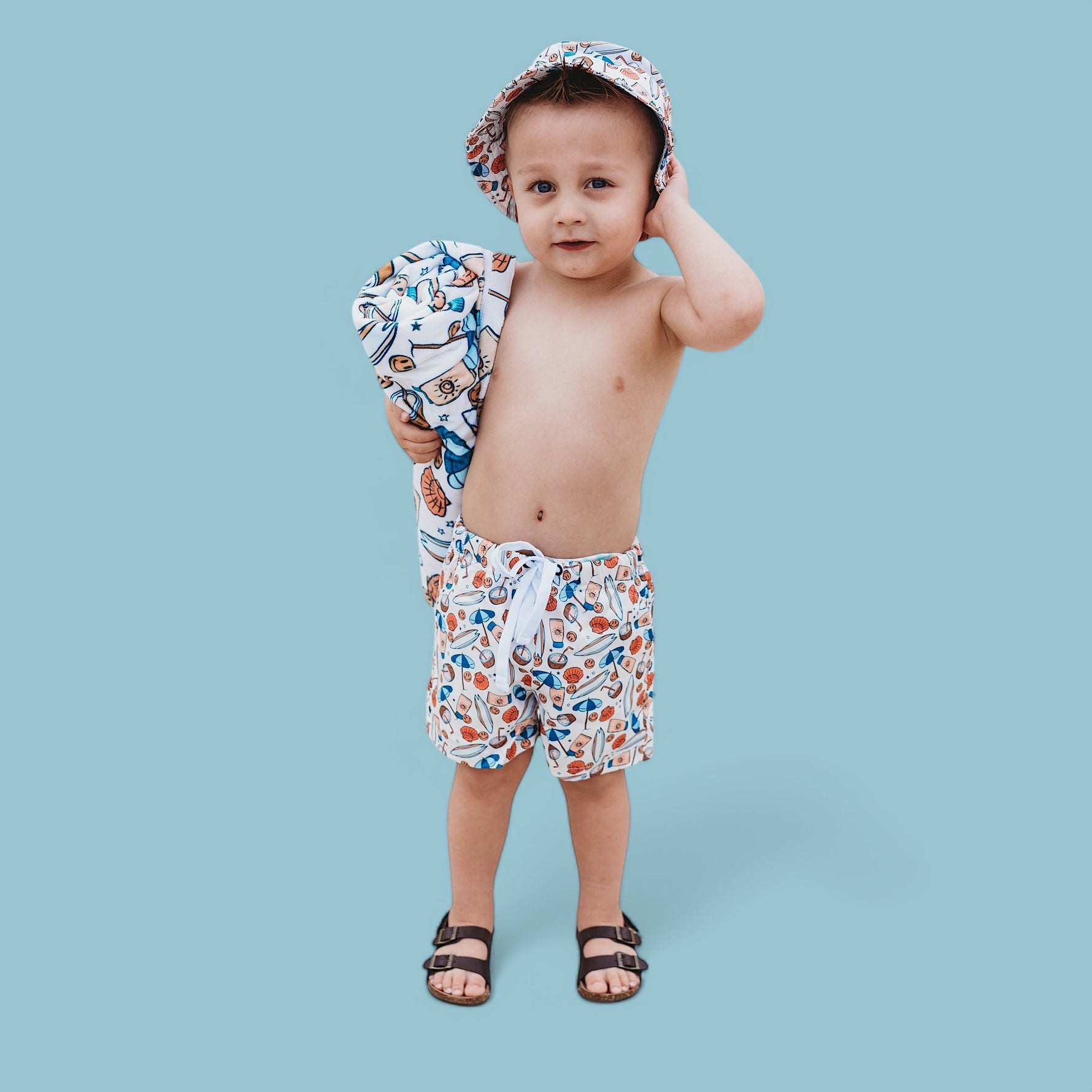 DREAM BIG LITTLE CO CHASE THE SUN DREAM BUCKET HATEveretts Place