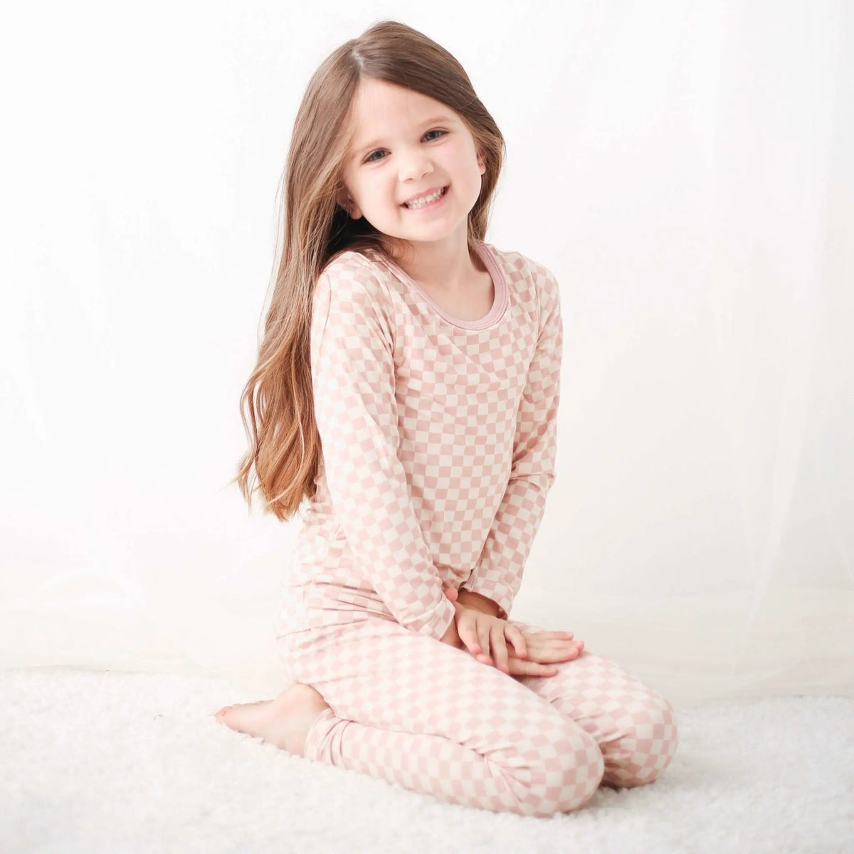 Bestaroo Checkers In Pink Bamboo Pajama Set For Baby And Toddler - 