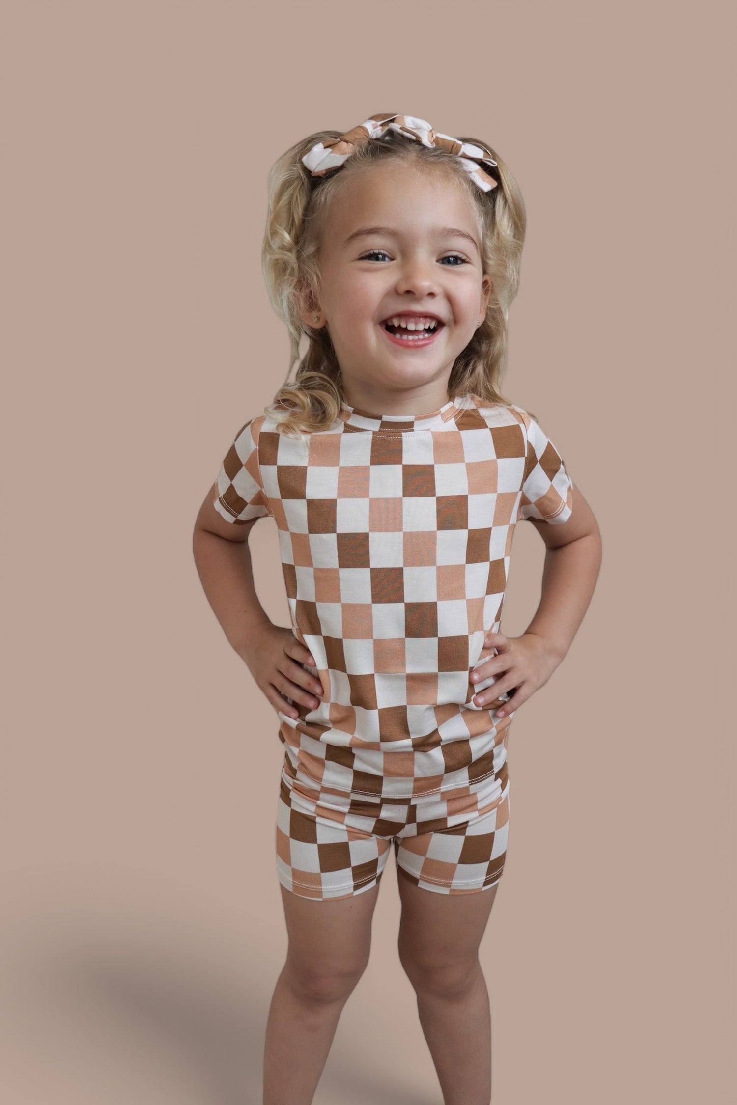 DREAM BIG LITTLE CO CHESTNUT CHECKERS DREAM BOW HAIR CLIPSEveretts Place