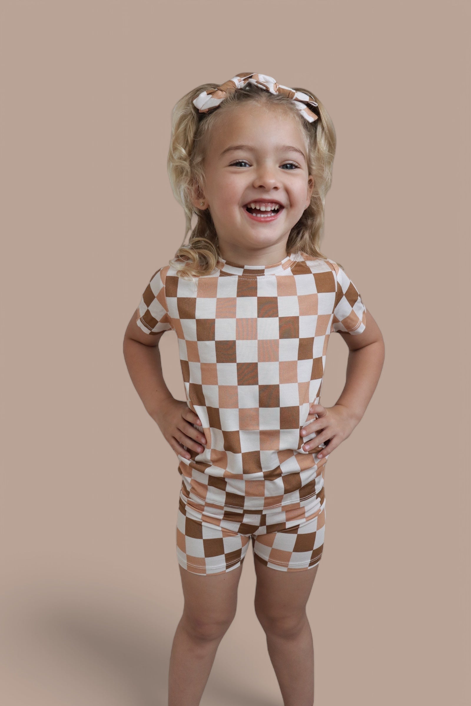 DREAM BIG LITTLE CO CHESTNUT CHECKERS DREAM BOW HAIR CLIPSEveretts Place