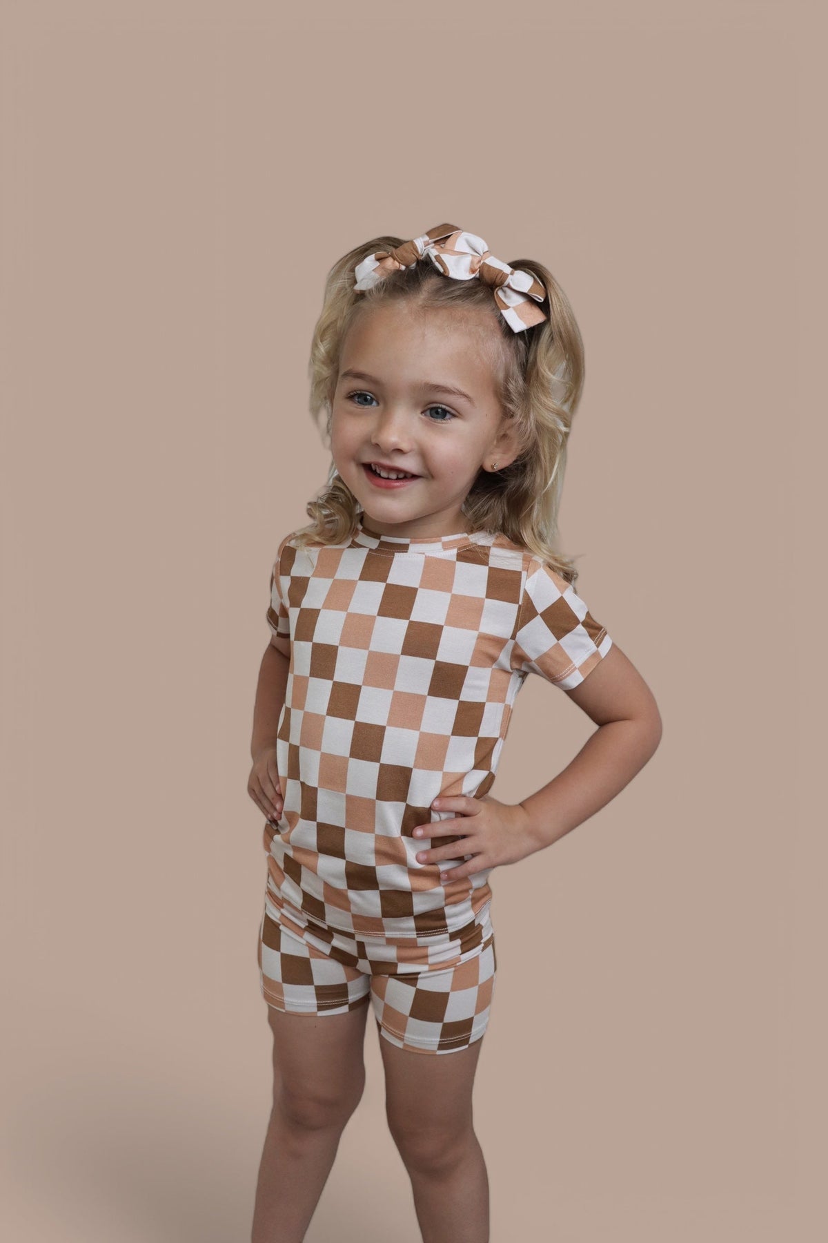 DREAM BIG LITTLE CO CHESTNUT CHECKERS DREAM BOW HAIR CLIPSEveretts Place