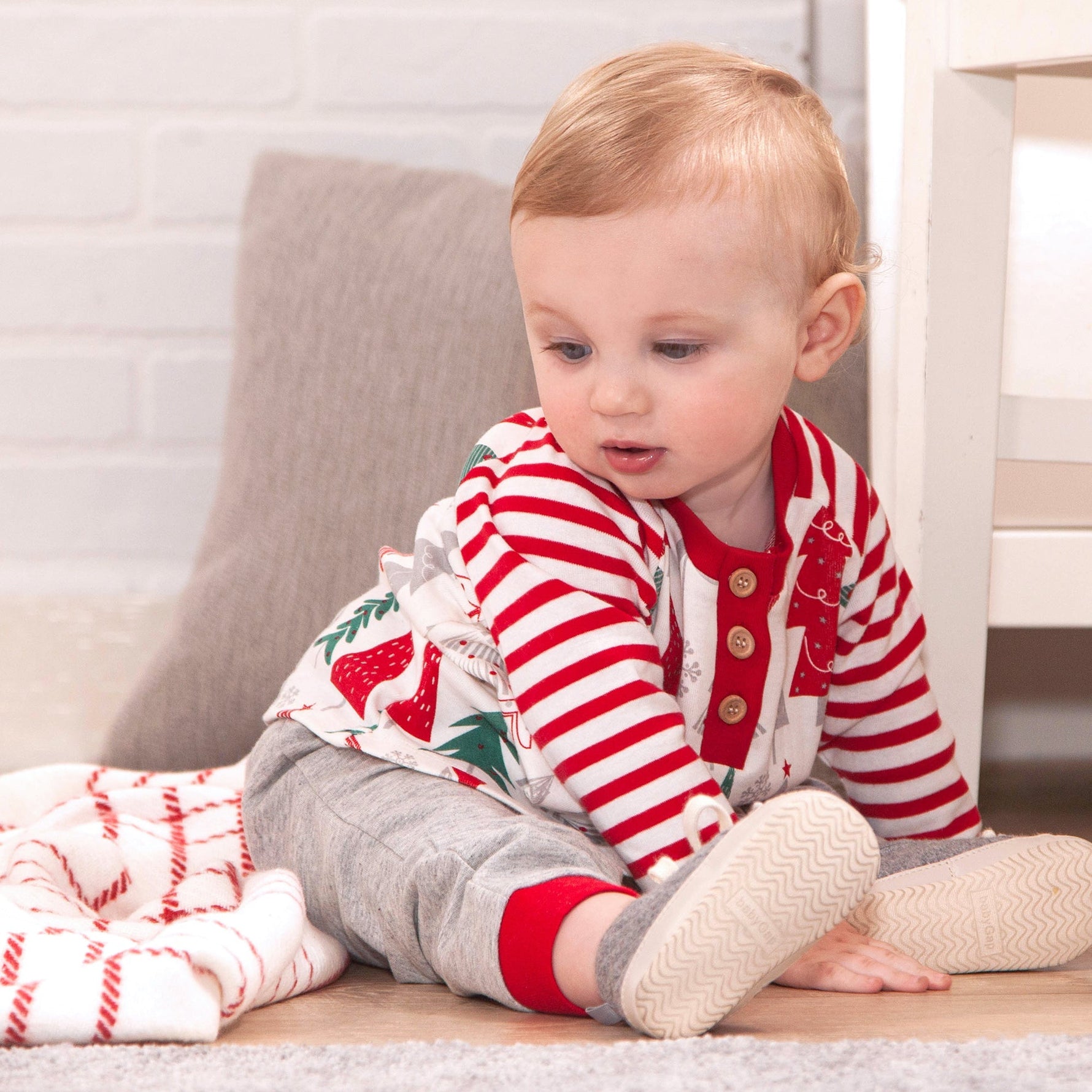Tesa Babe Christmas Baby & Toddler Top & Bottom SetEveretts Place
