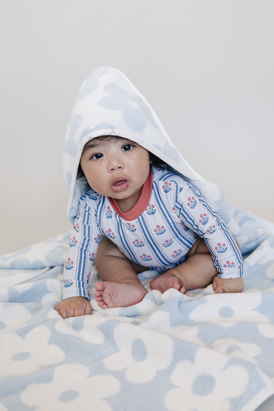 Mebie Baby Coastal Floral Hooded Towel - 