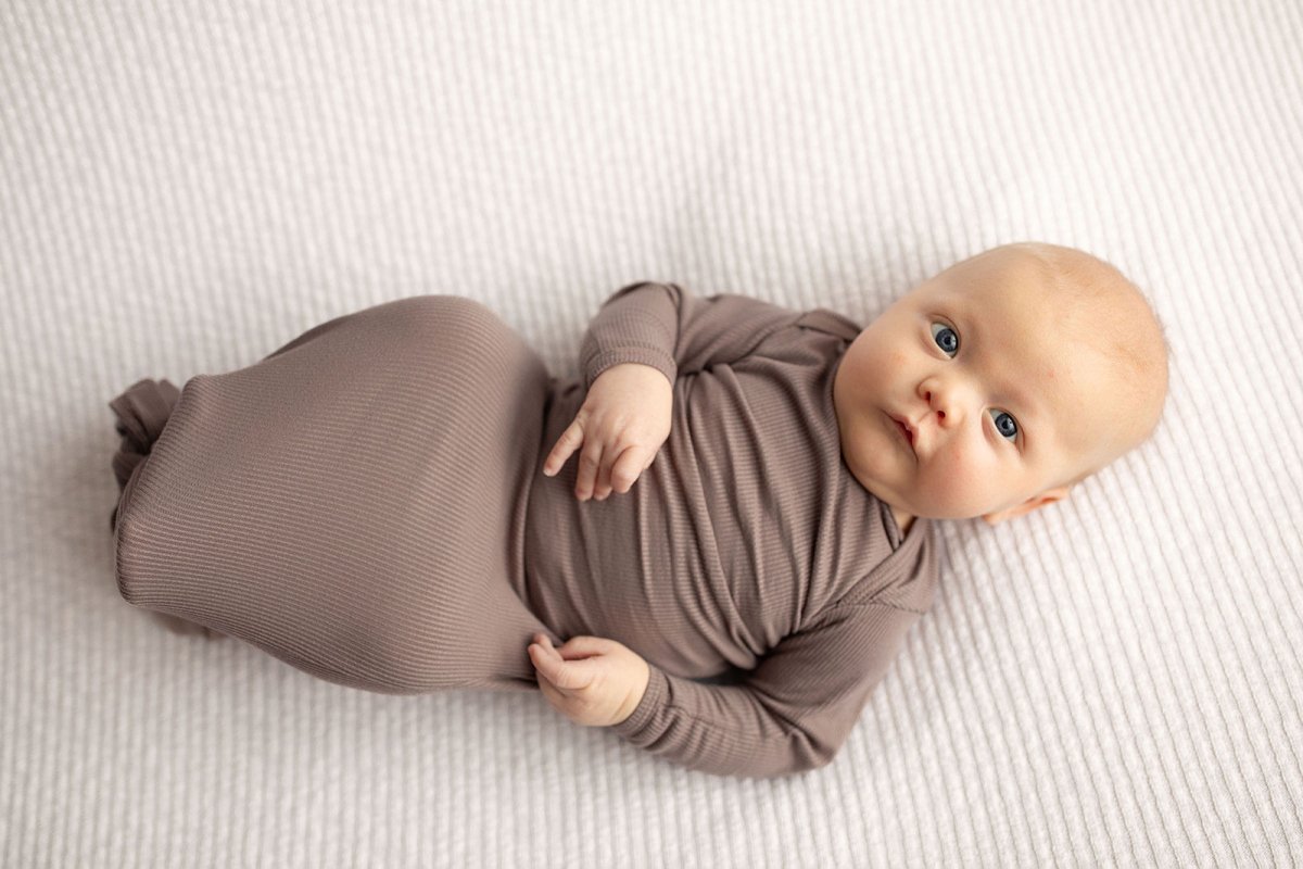 Three Little Tots Cocoa Brown Ribbed Knotted Newborn Baby Gown - 