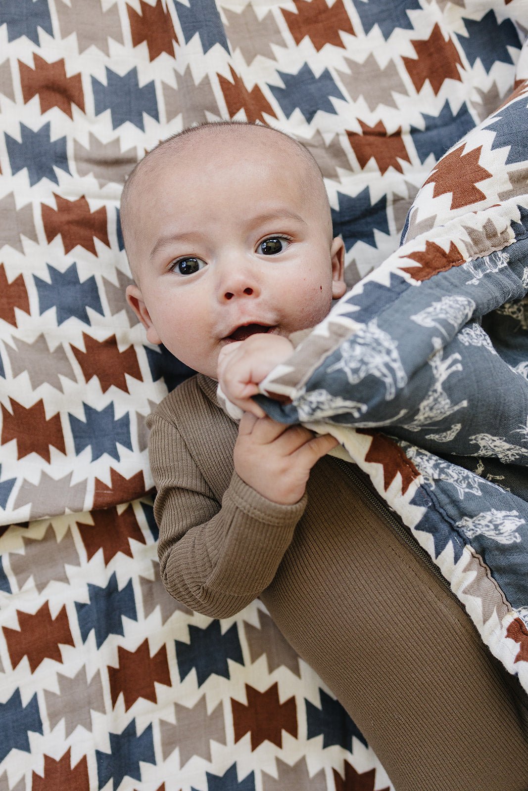 Mebie Baby Cocoa Organic Cotton Ribbed Footed Baby Pajamas With Two Way Zipper - 